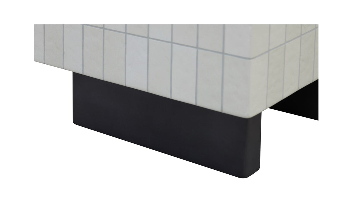 Farren Outdoor Side Table