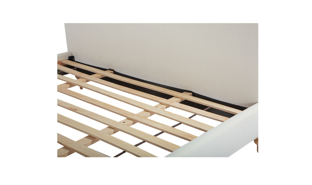 Jacqueline Bed