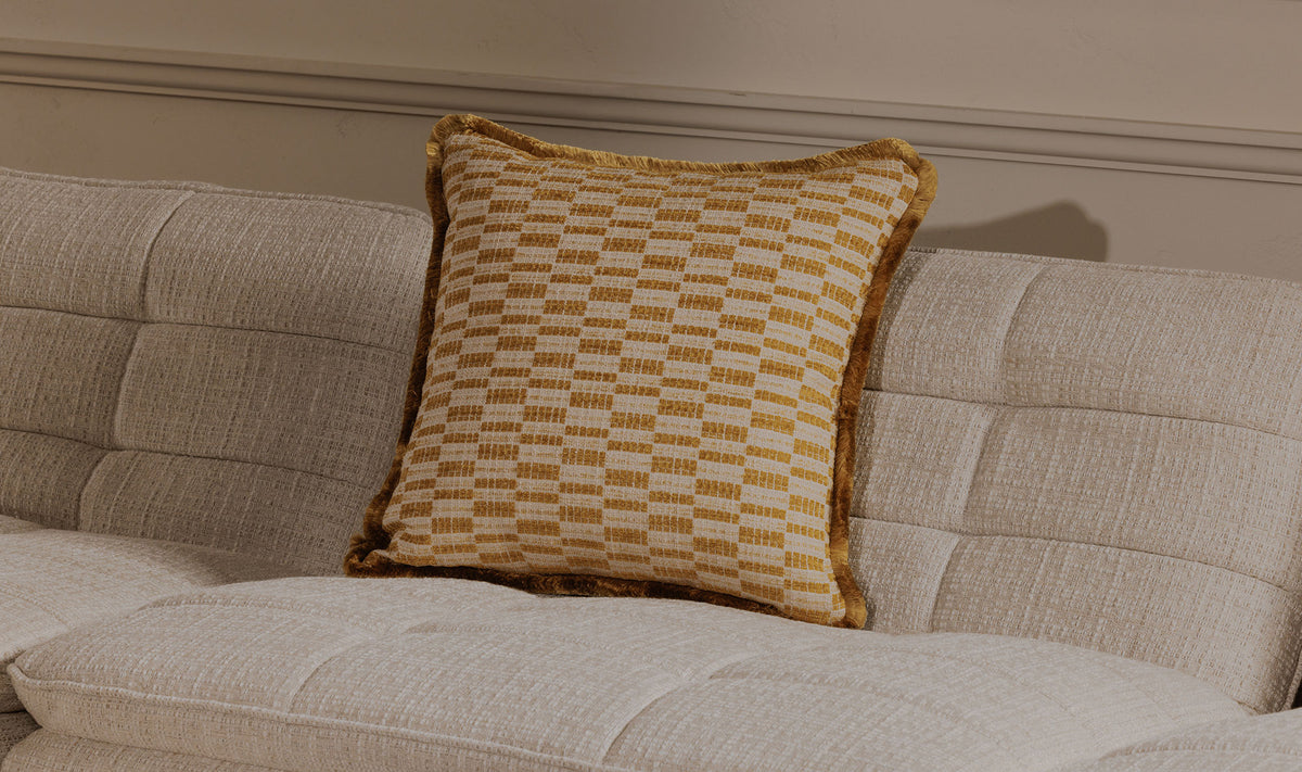 Leone Cushion