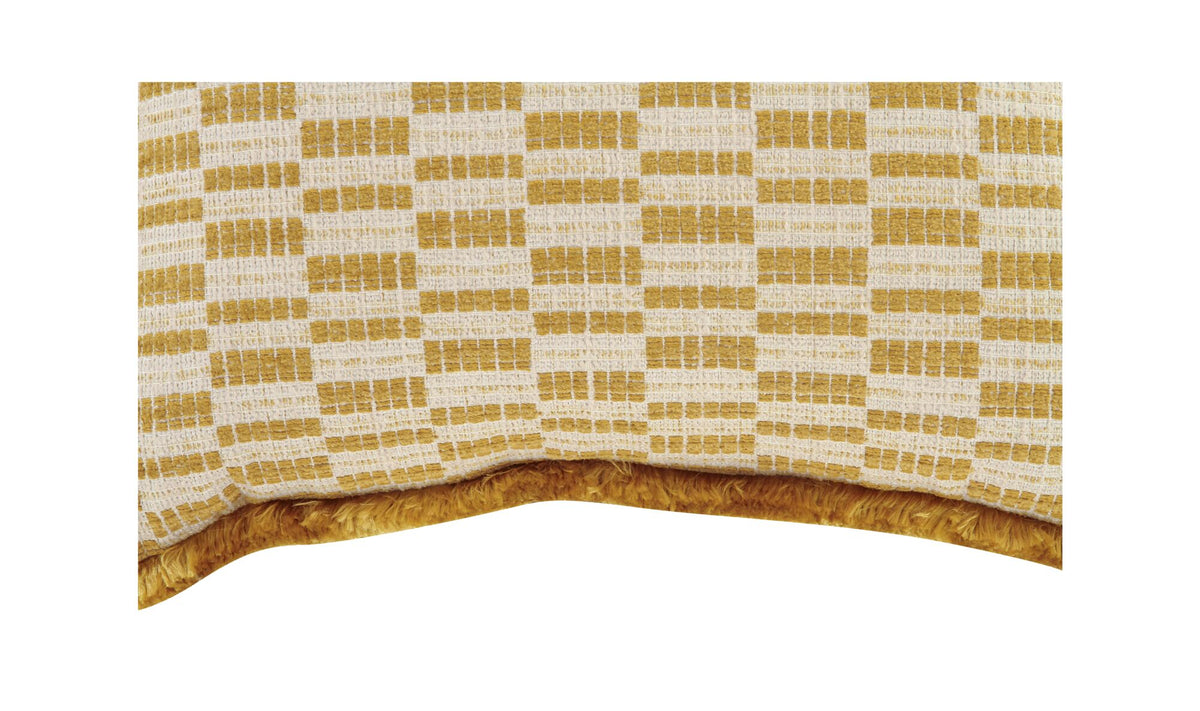 Leone Cushion