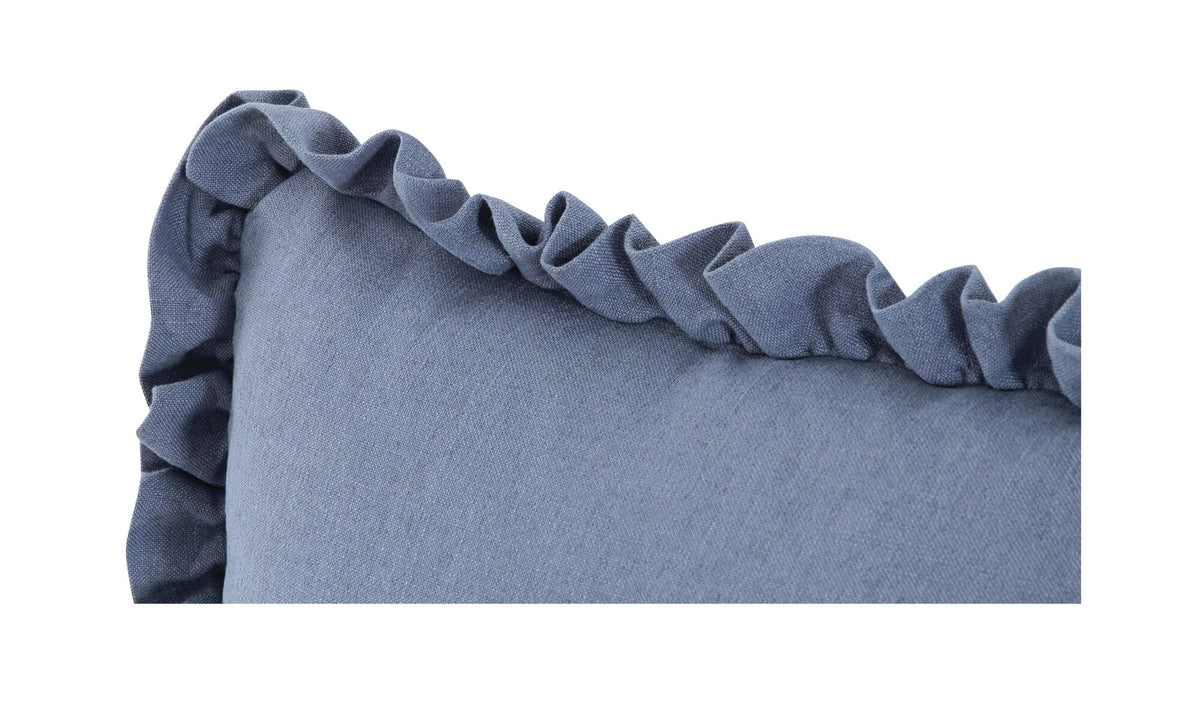 Betty 20 in Cushion