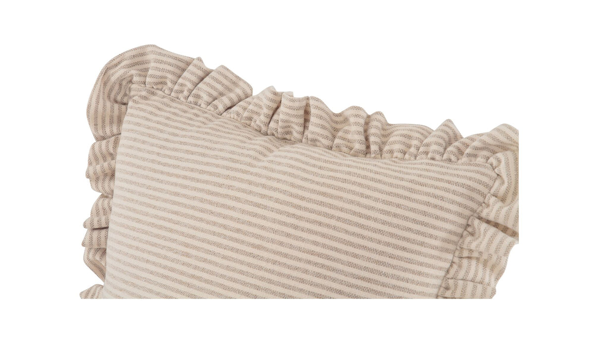 Betty 20 in Cushion