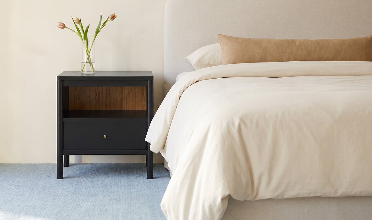 Hannah Nightstand