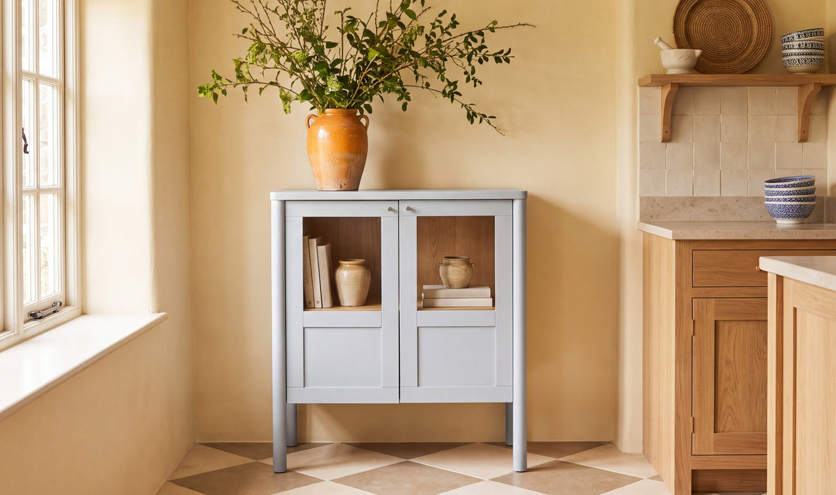 Hannah Cabinet
