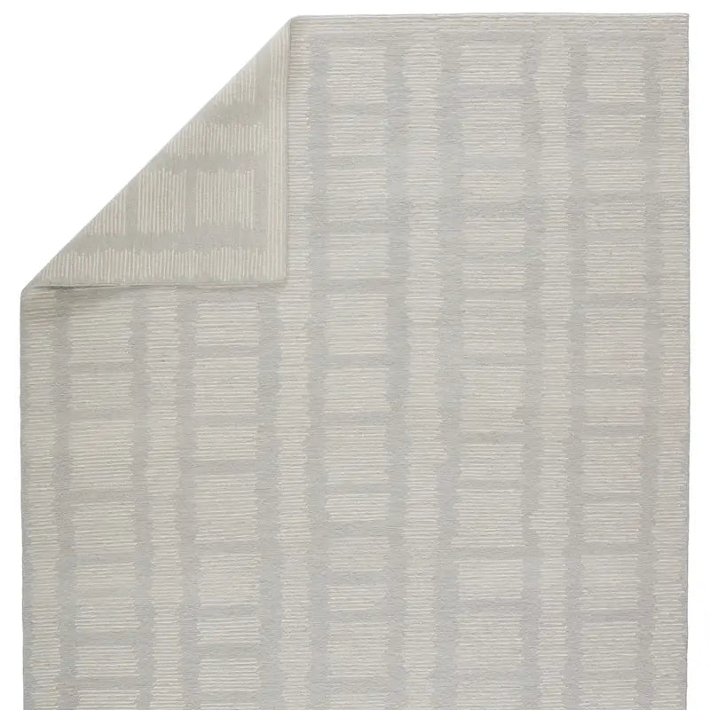 Eaves EAV02