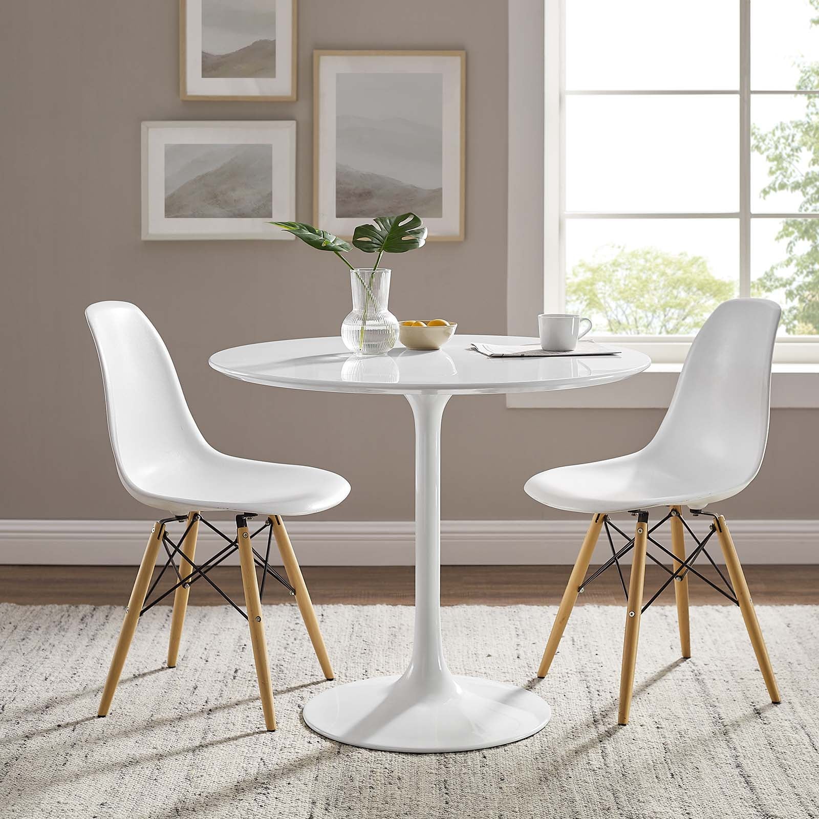 White Lacquer Tulip Dining Table - Round