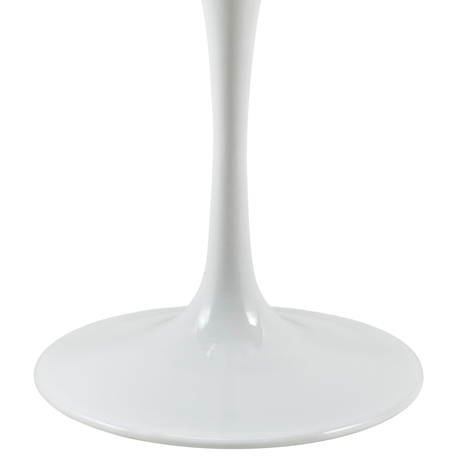 Eero Saarinen Round Tulip Dining Table (Carrara Marble)