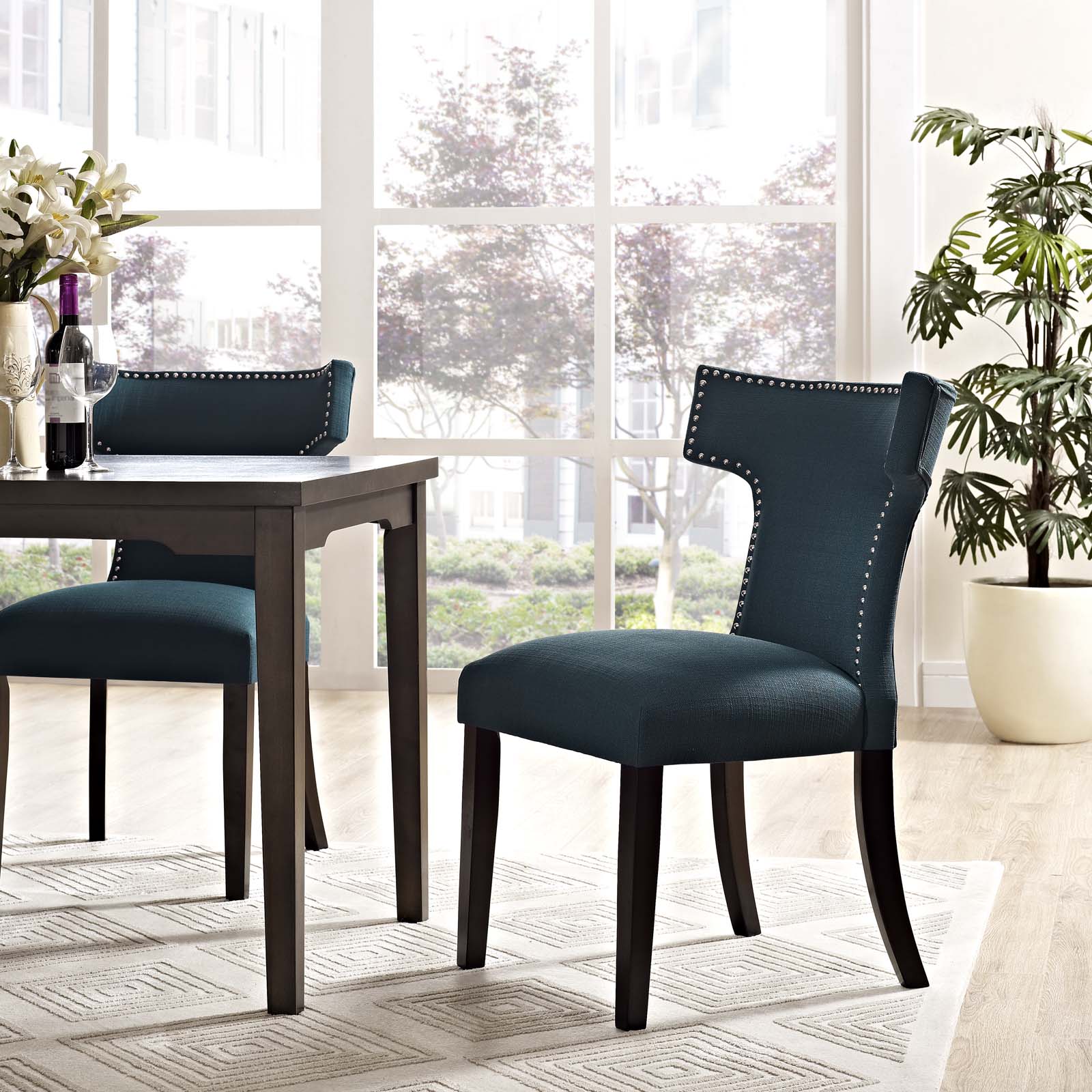 Curve Fabric Dining Chair