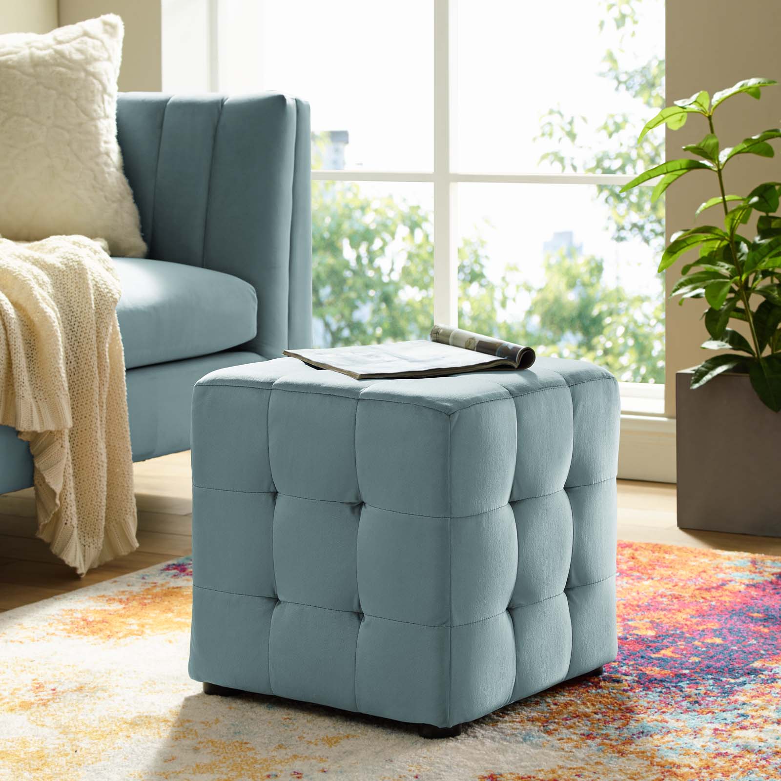 Chaise sans accoudoirs rembourrée en duvet Commix