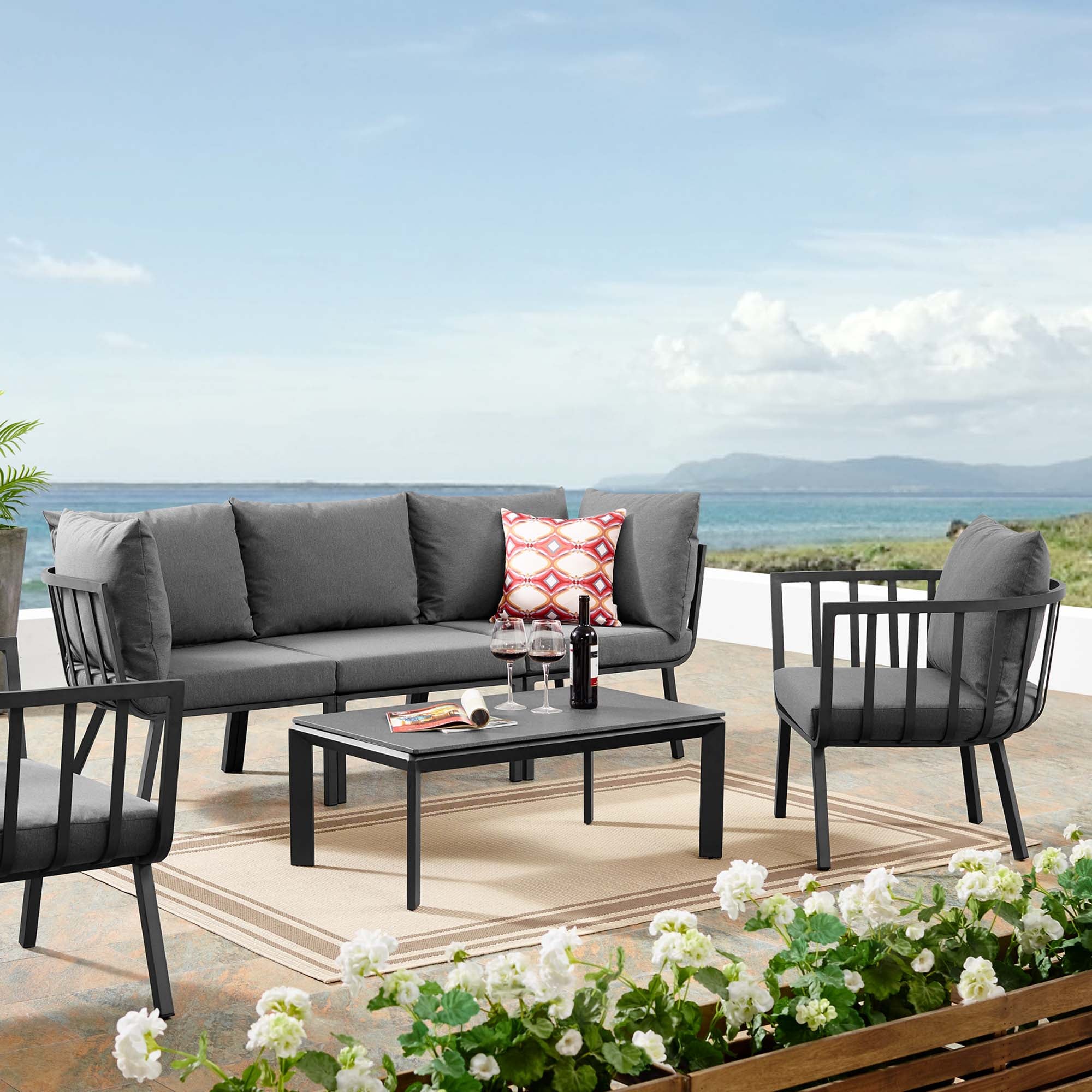 Riverside 5 Piece Outdoor Patio Aluminum Set