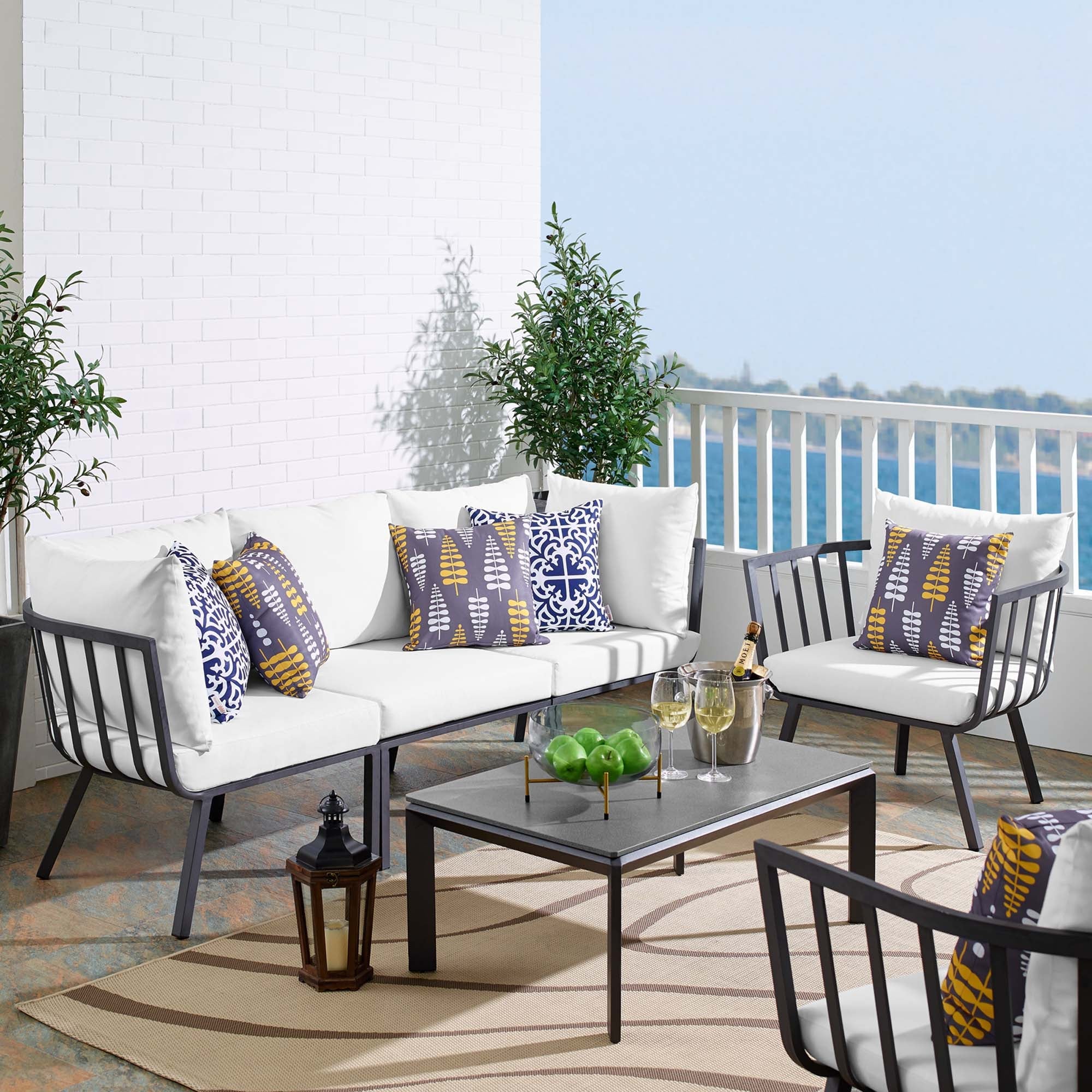 Riverside 5 Piece Outdoor Patio Aluminum Set