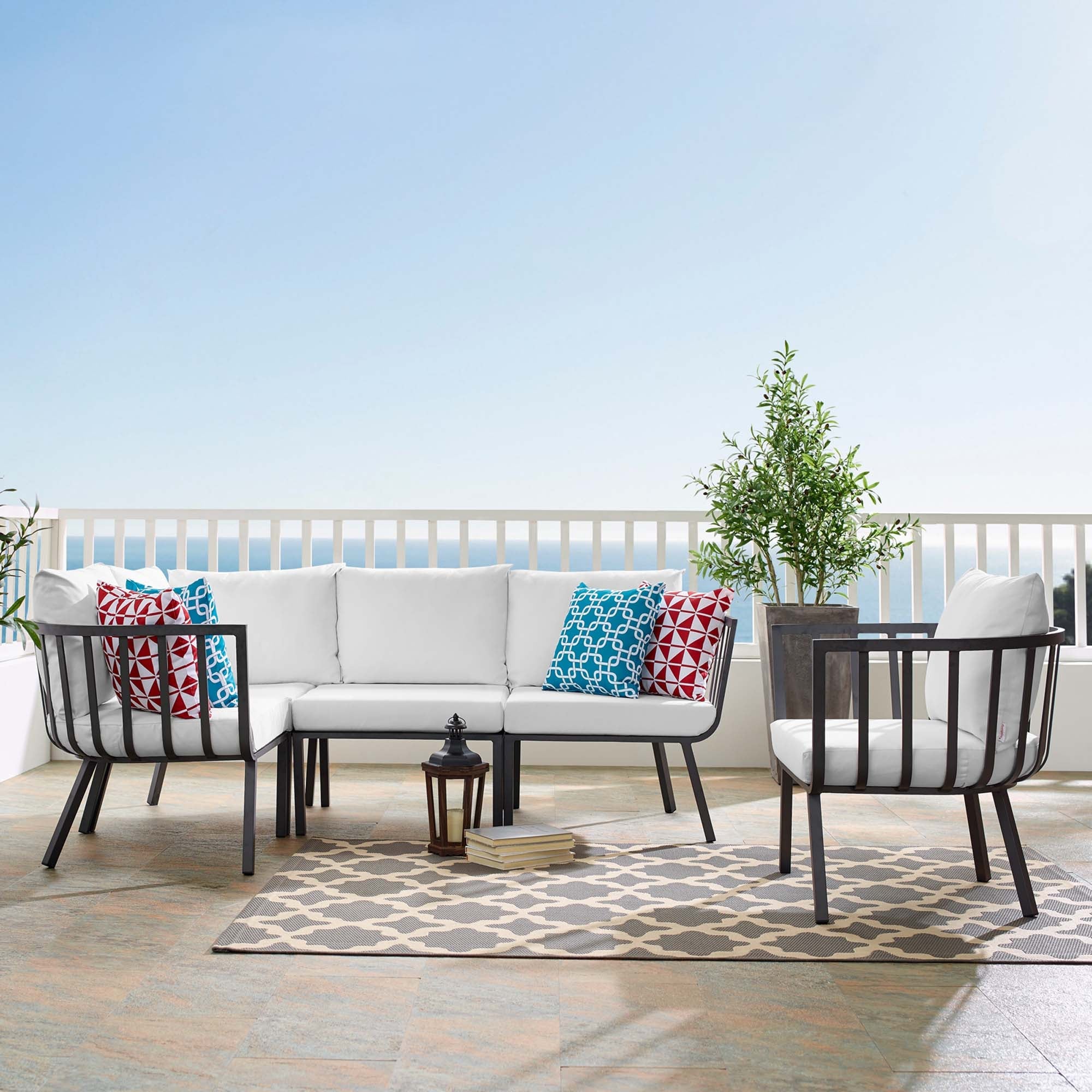 Riverside 5 Piece Outdoor Patio Aluminum Set