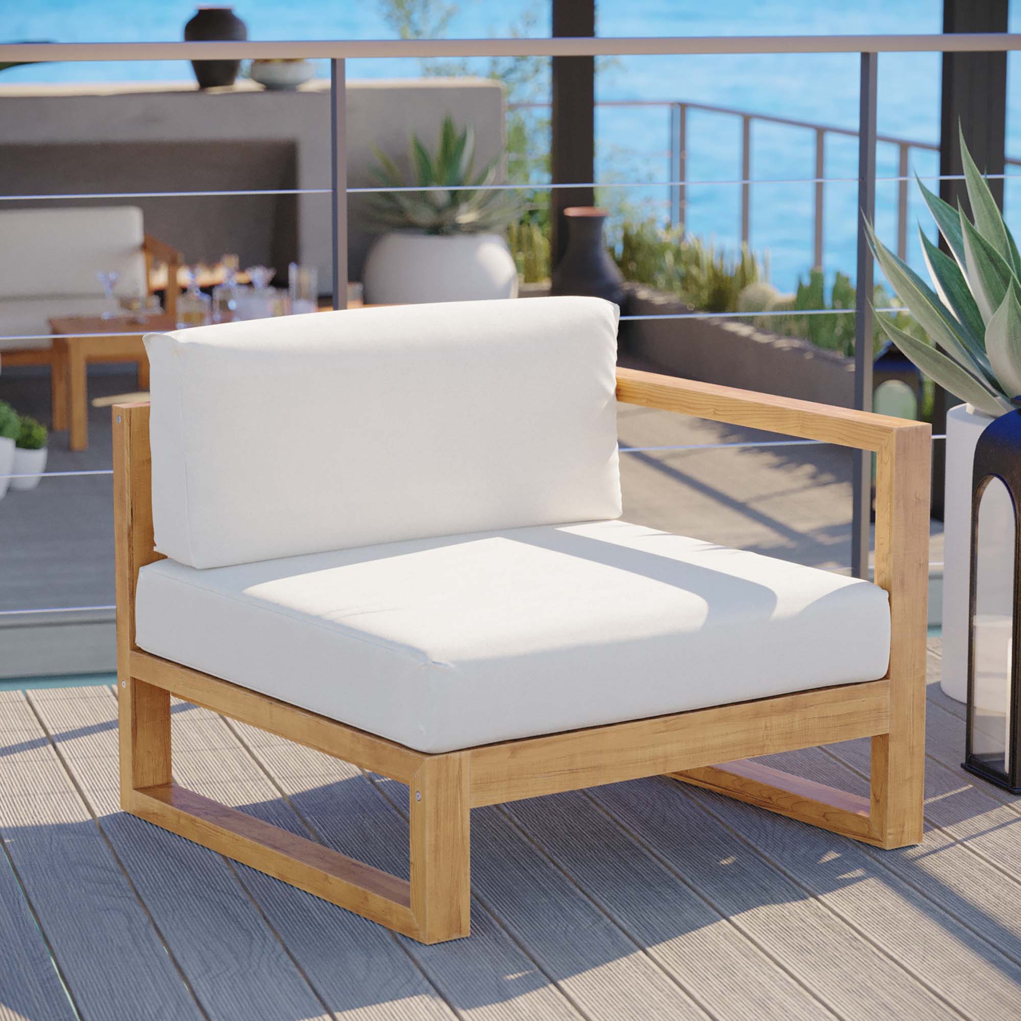 Upland Outdoor Patio Right-Arm Chair in Natural White