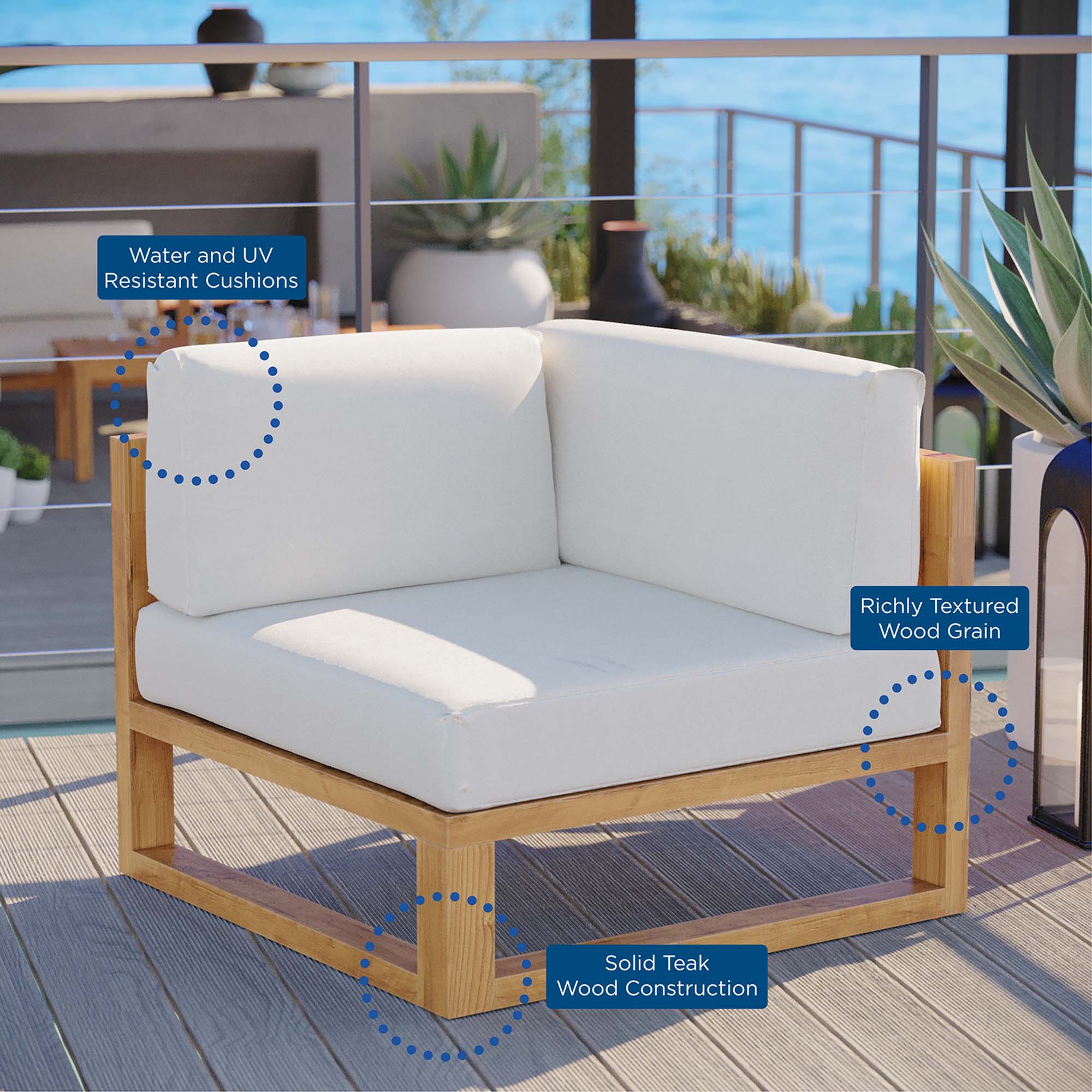 Chaise d'extérieur sans accoudoirs en teck Upland pour patio en blanc naturel