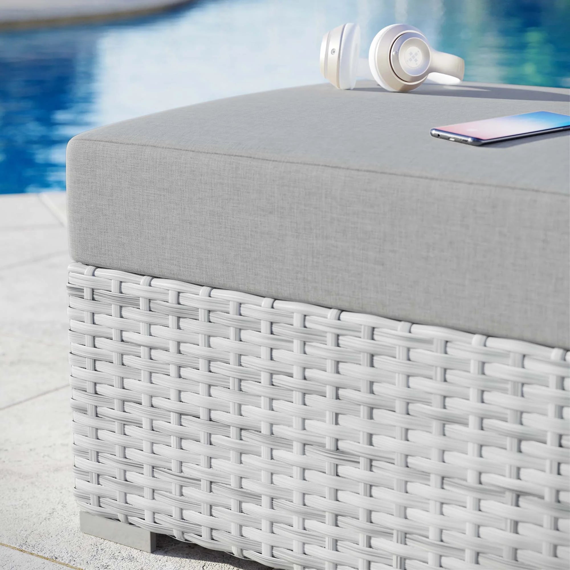 Convene Outdoor Ottoman