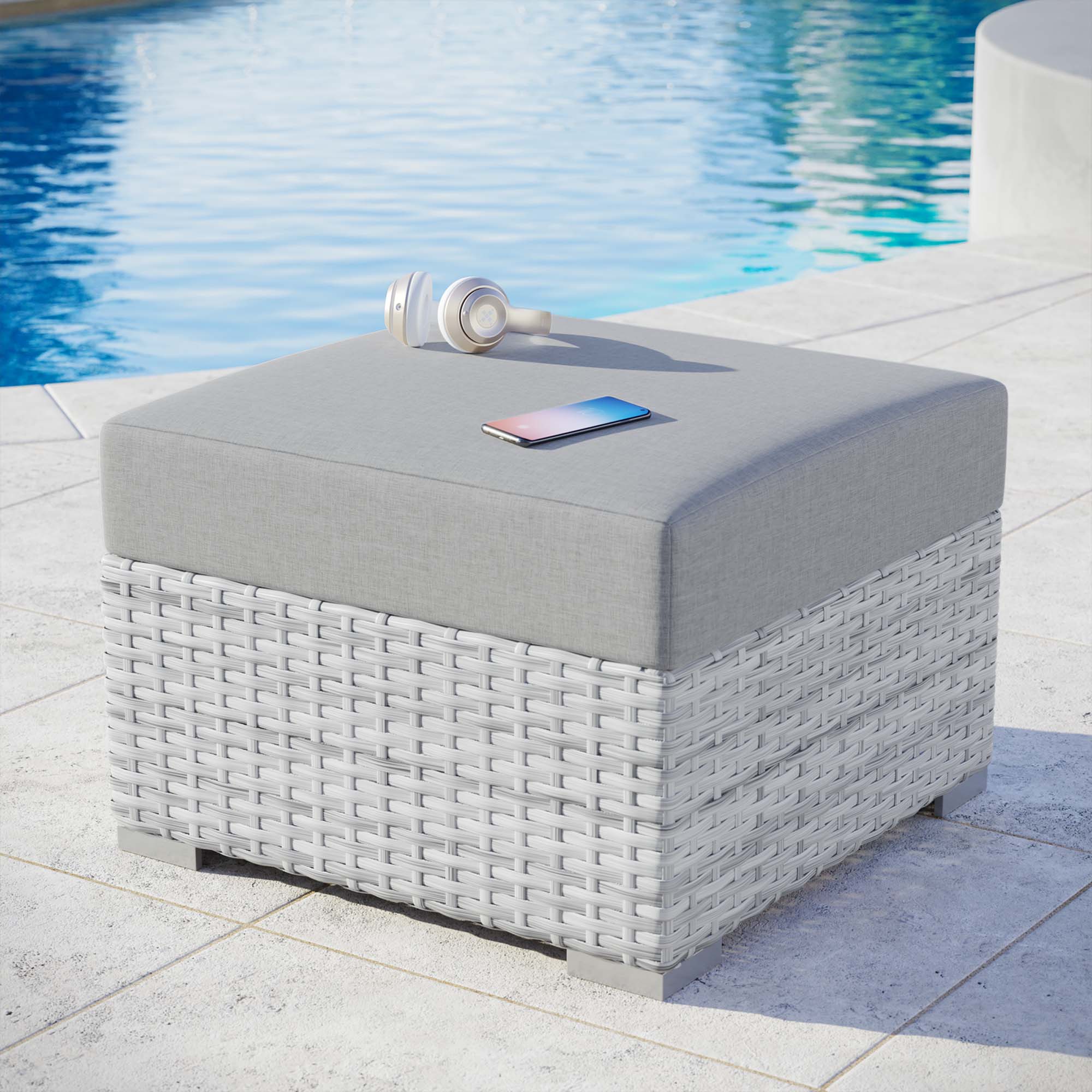 Convene Outdoor Ottoman