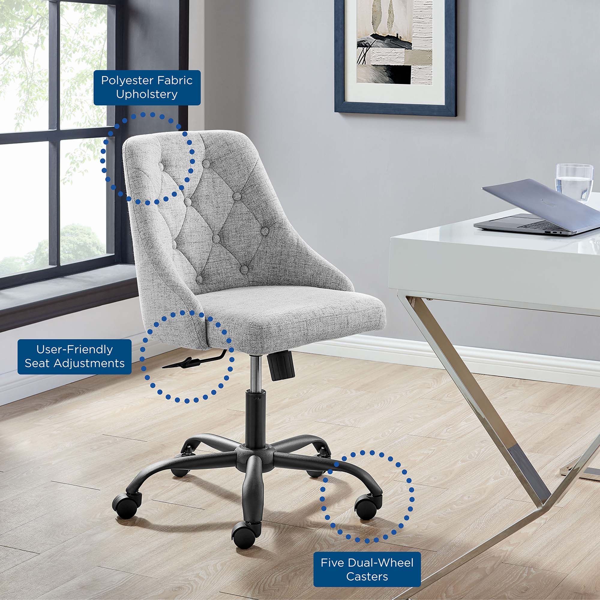 Chaise de bureau pivotante rembourrée et touffetée distincte