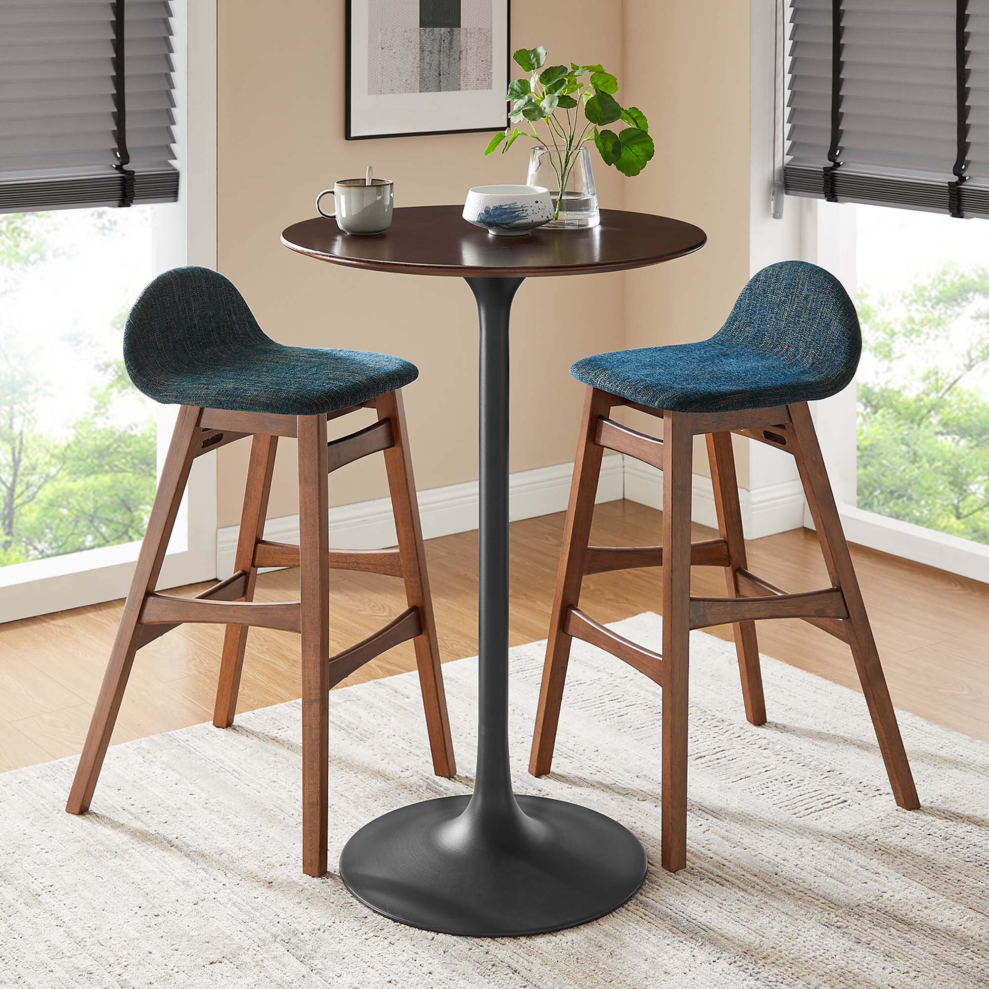 Lippa Round Wood Bar Table