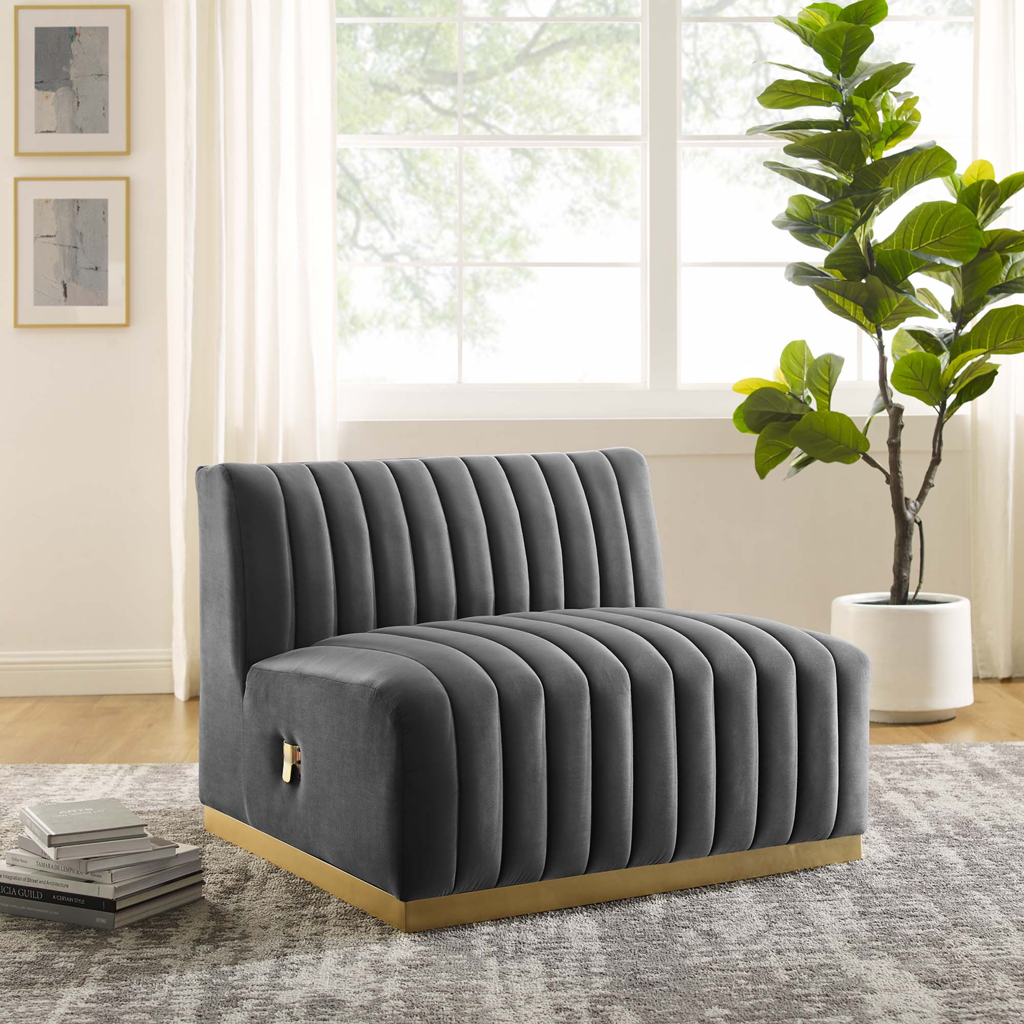 Fauteuil sans accoudoirs en velours touffeté Conjure Channel