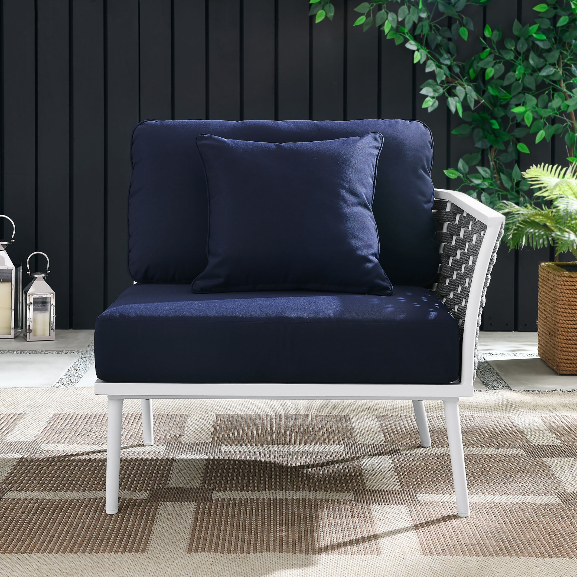 Stance Outdoor Patio Aluminum Right-Facing Armchair