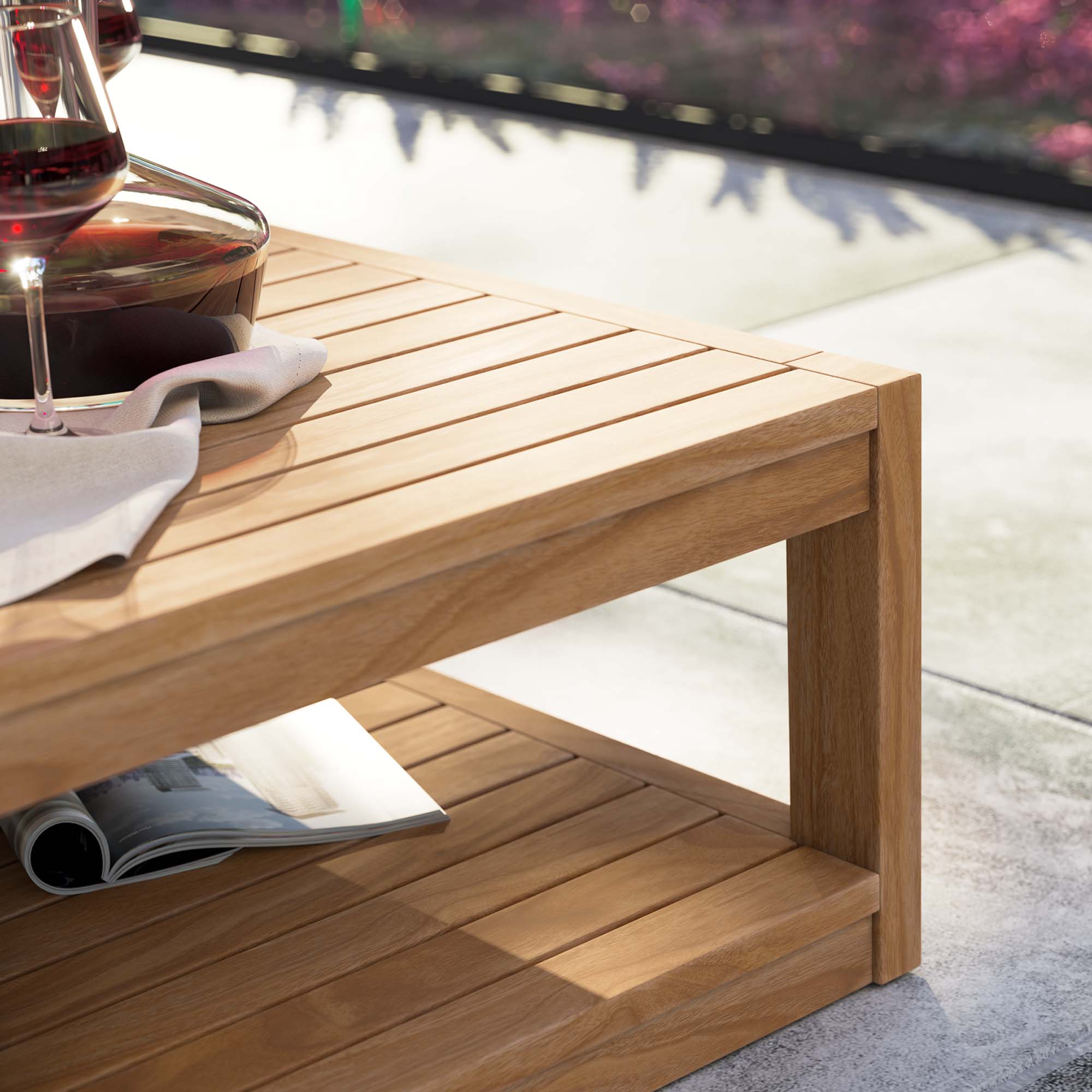 Table basse d'extérieur en bois de teck de Carlsbad en couleur naturelle 