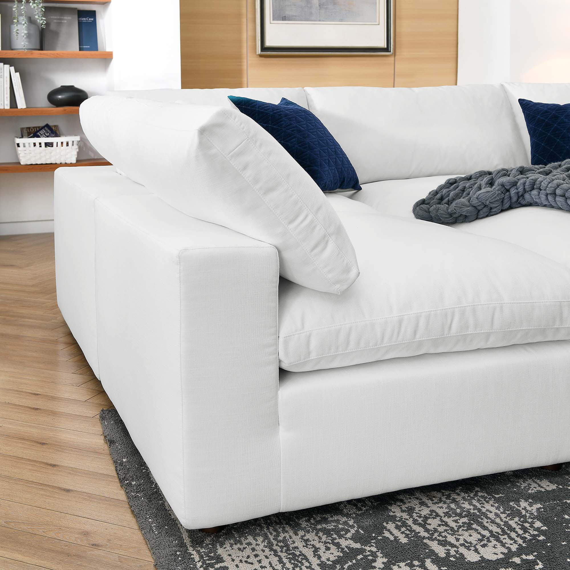 Chaise sans accoudoirs rembourrée en duvet Commix