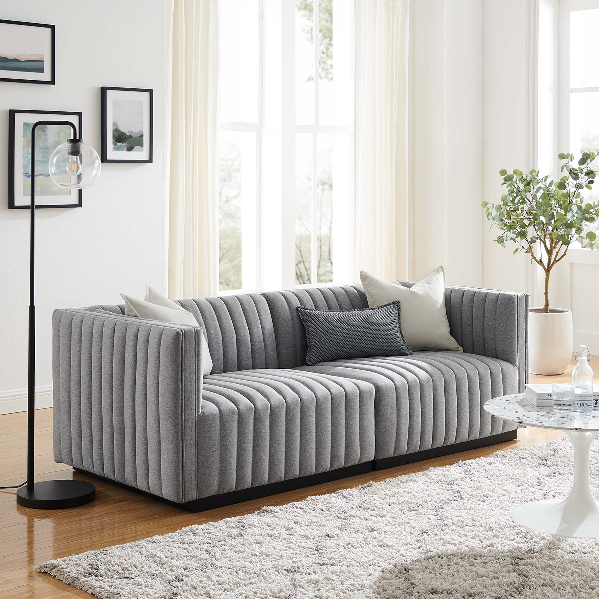 Chaise sans accoudoirs rembourrée en duvet Commix