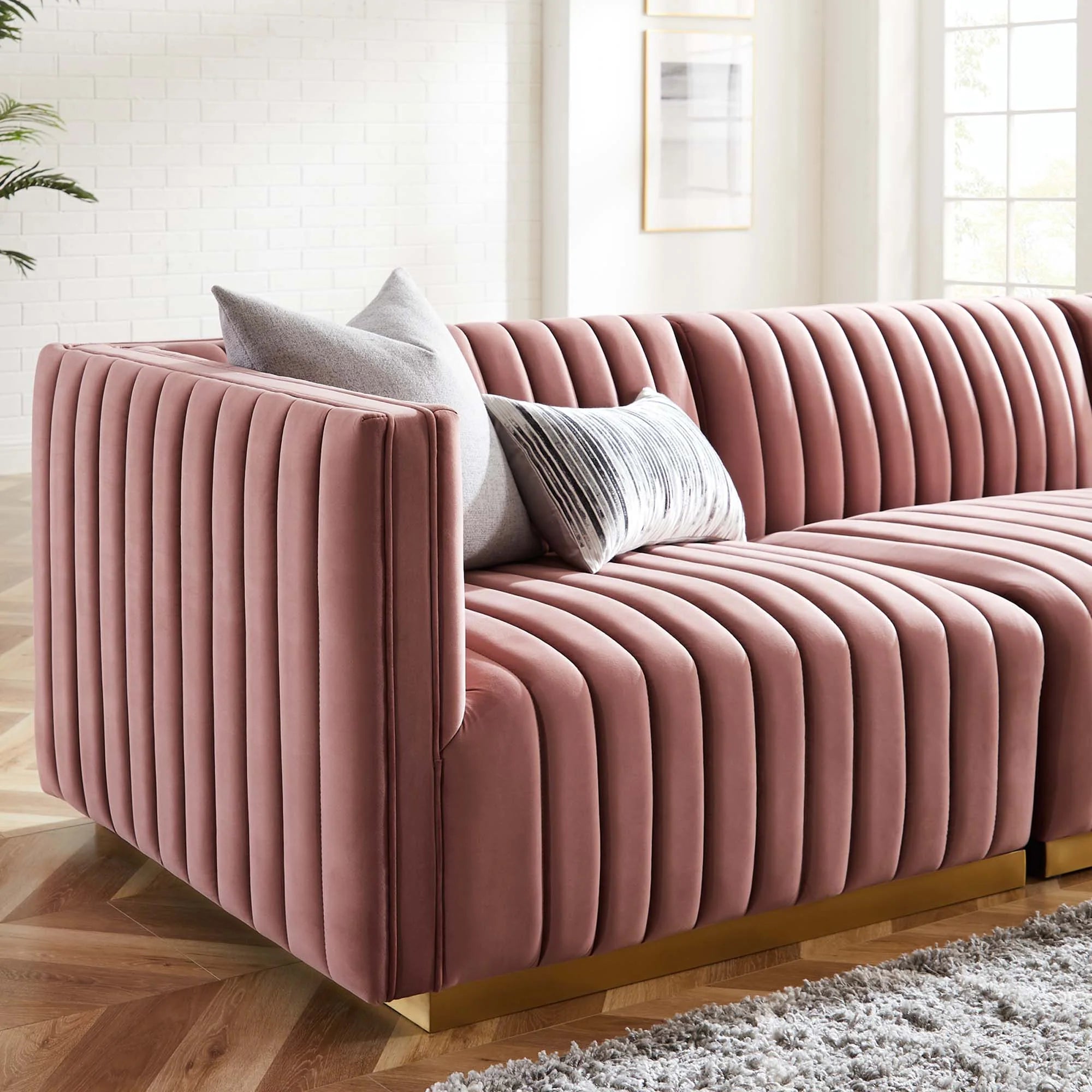 Chaise sans accoudoirs rembourrée en duvet Commix