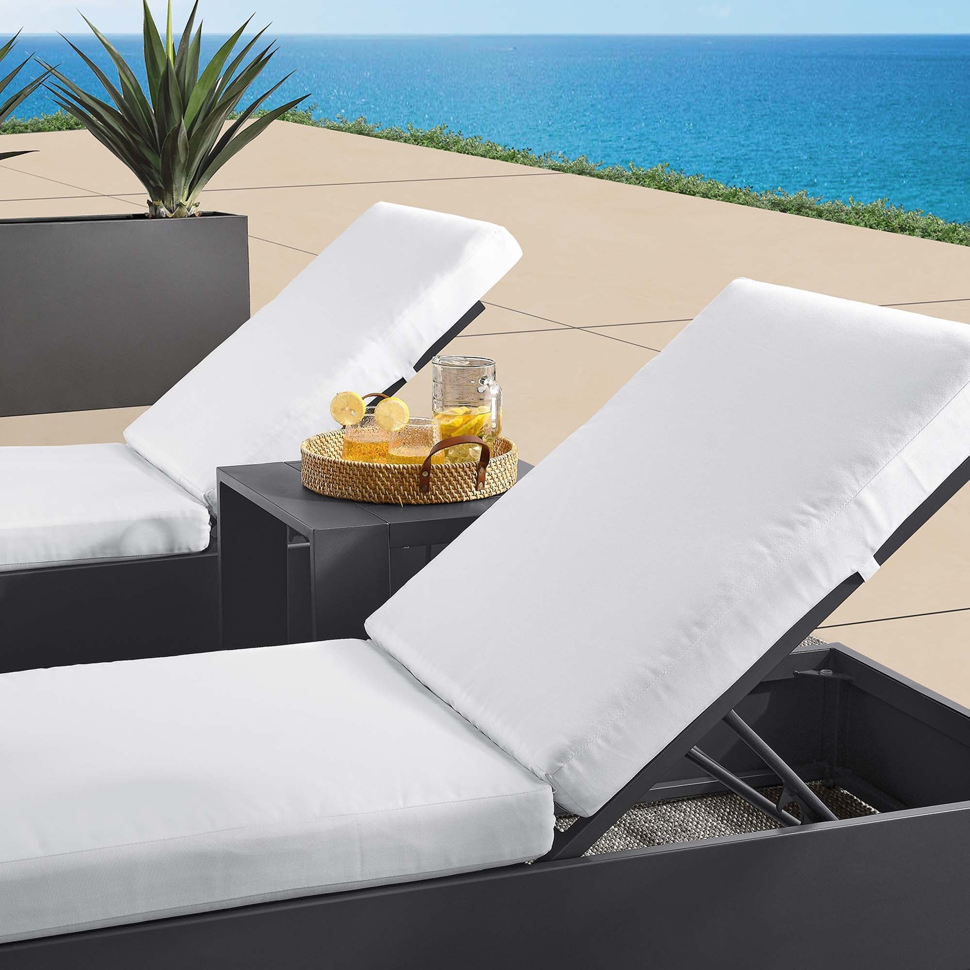 Tahoe 3-Piece Outdoor Patio Powder-Coated Aluminum Chaise Lounge Set