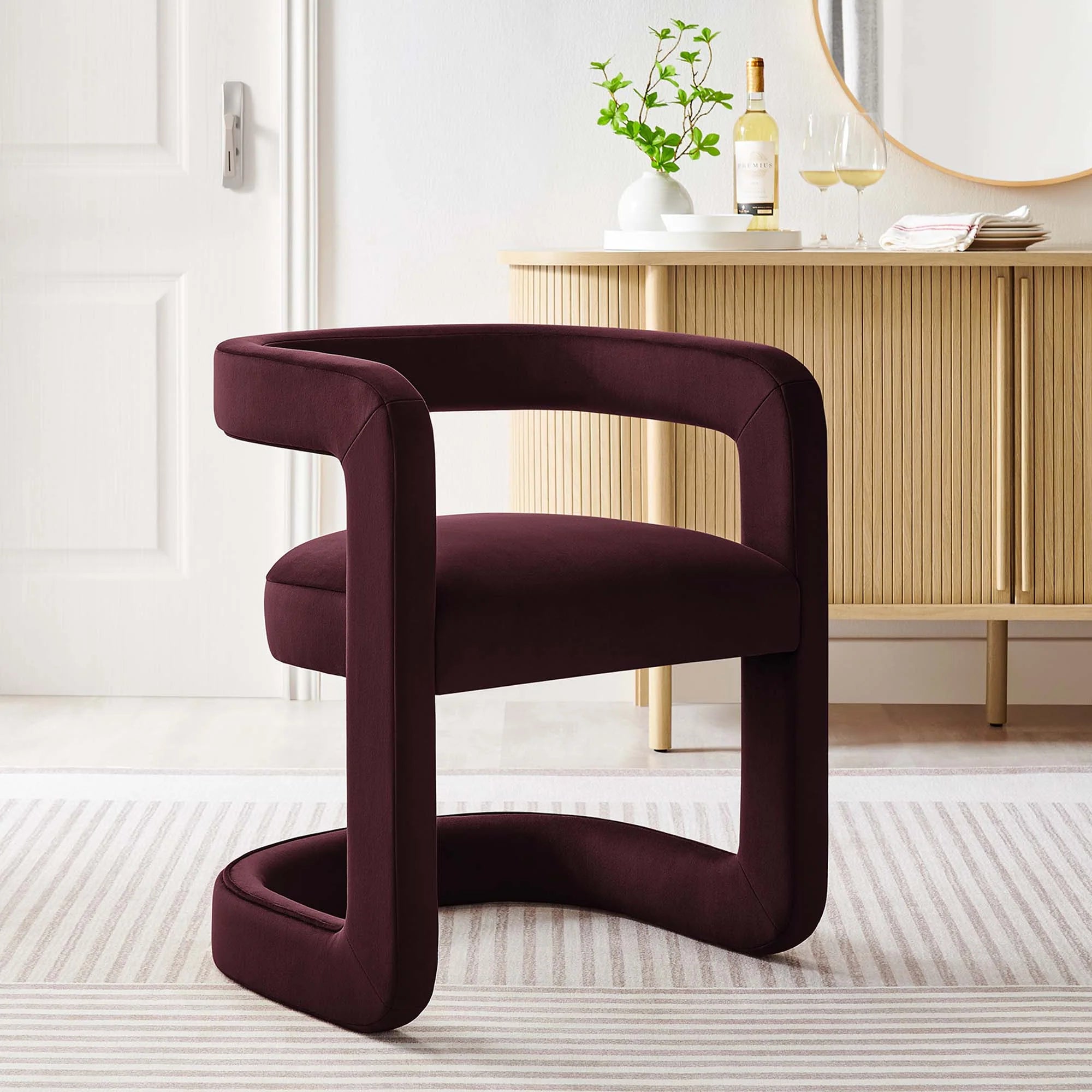 Fauteuil de salon en velours Ponder Performance 