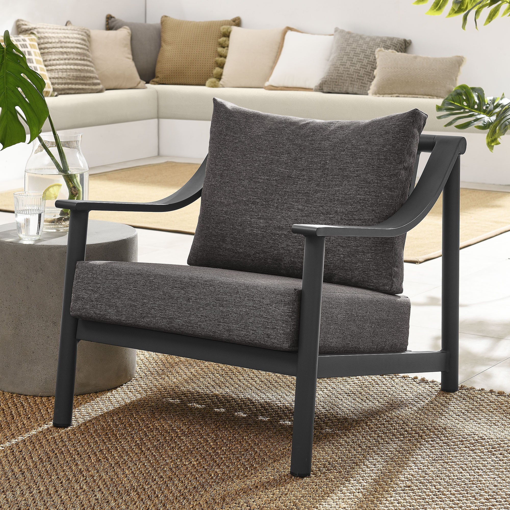 Terrace Outdoor Patio Aluminum Accent Armchair in Carbon Graphite