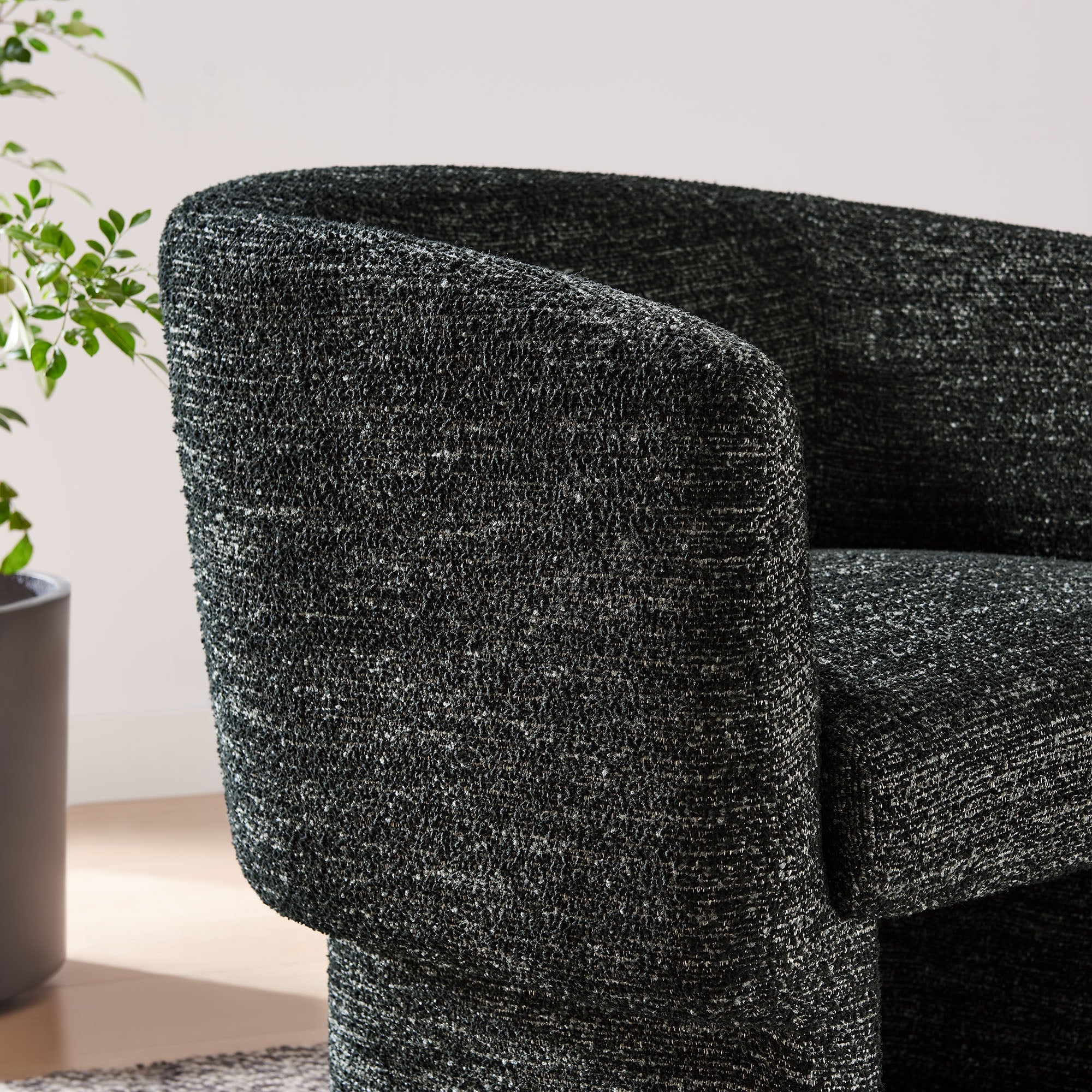 Fauteuil d'appoint tonneau en tissu Boucle Muse