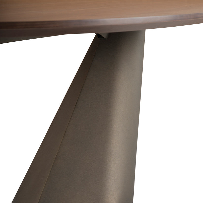 Oblo Dining Table