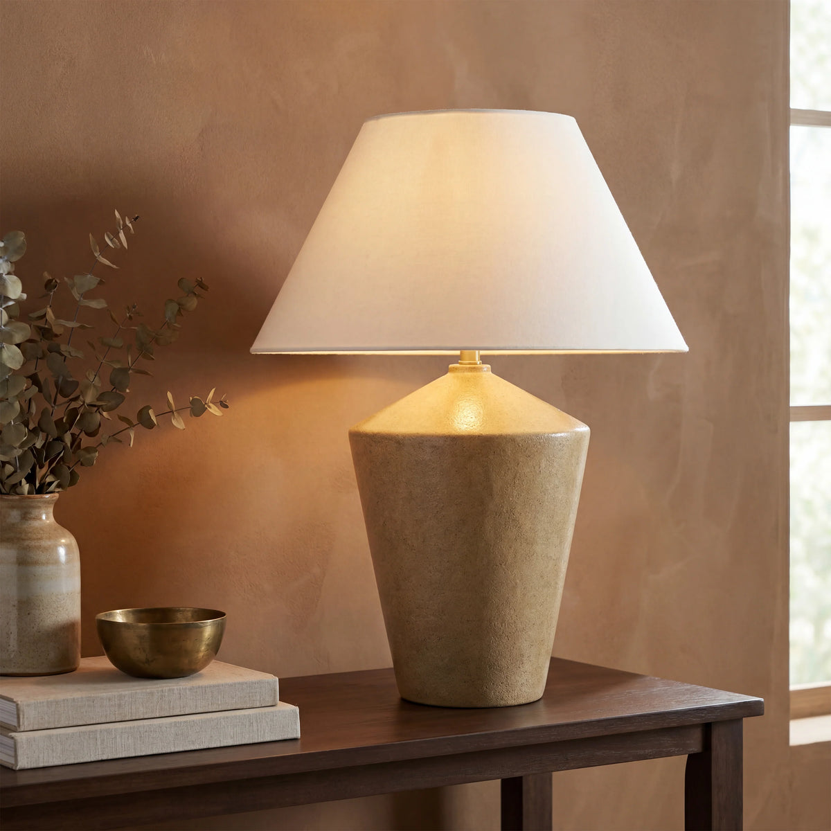 Marea Table Lamp