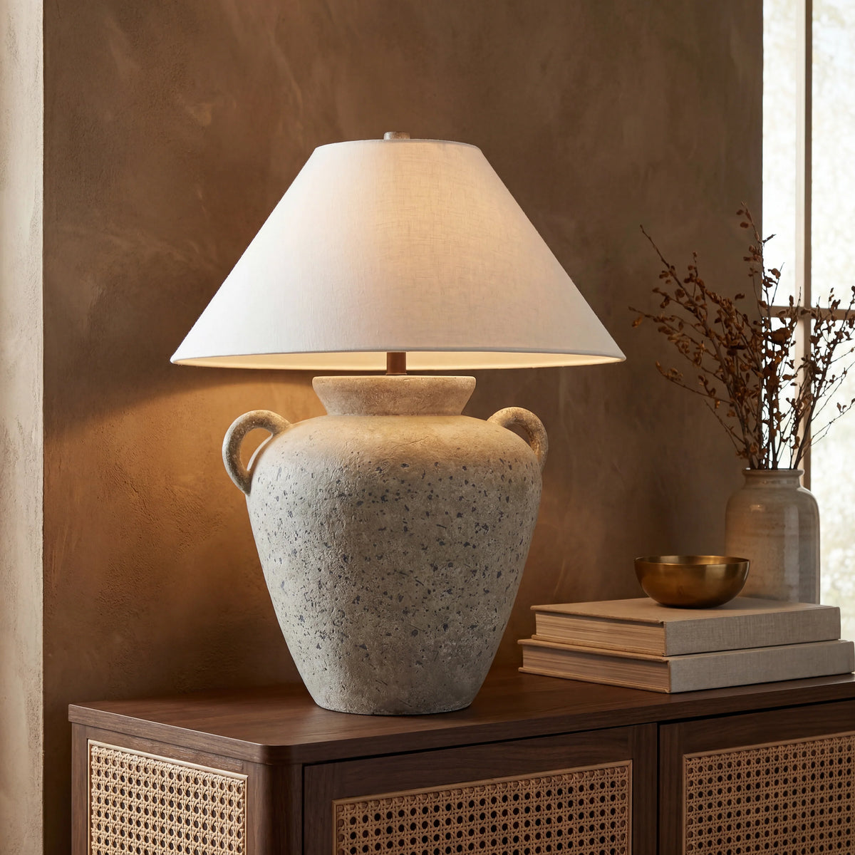 Niebla Table Lamp
