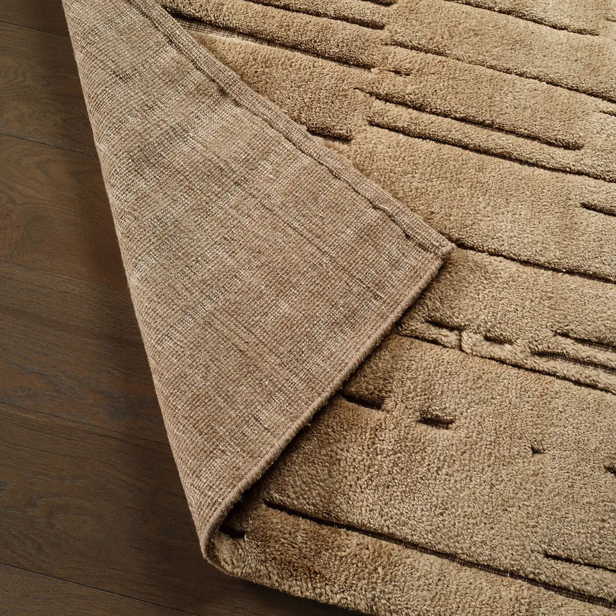 Measured Elegance MEA02 Rug
