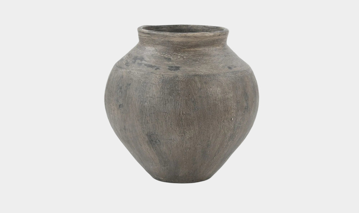 Mika Clay Pot