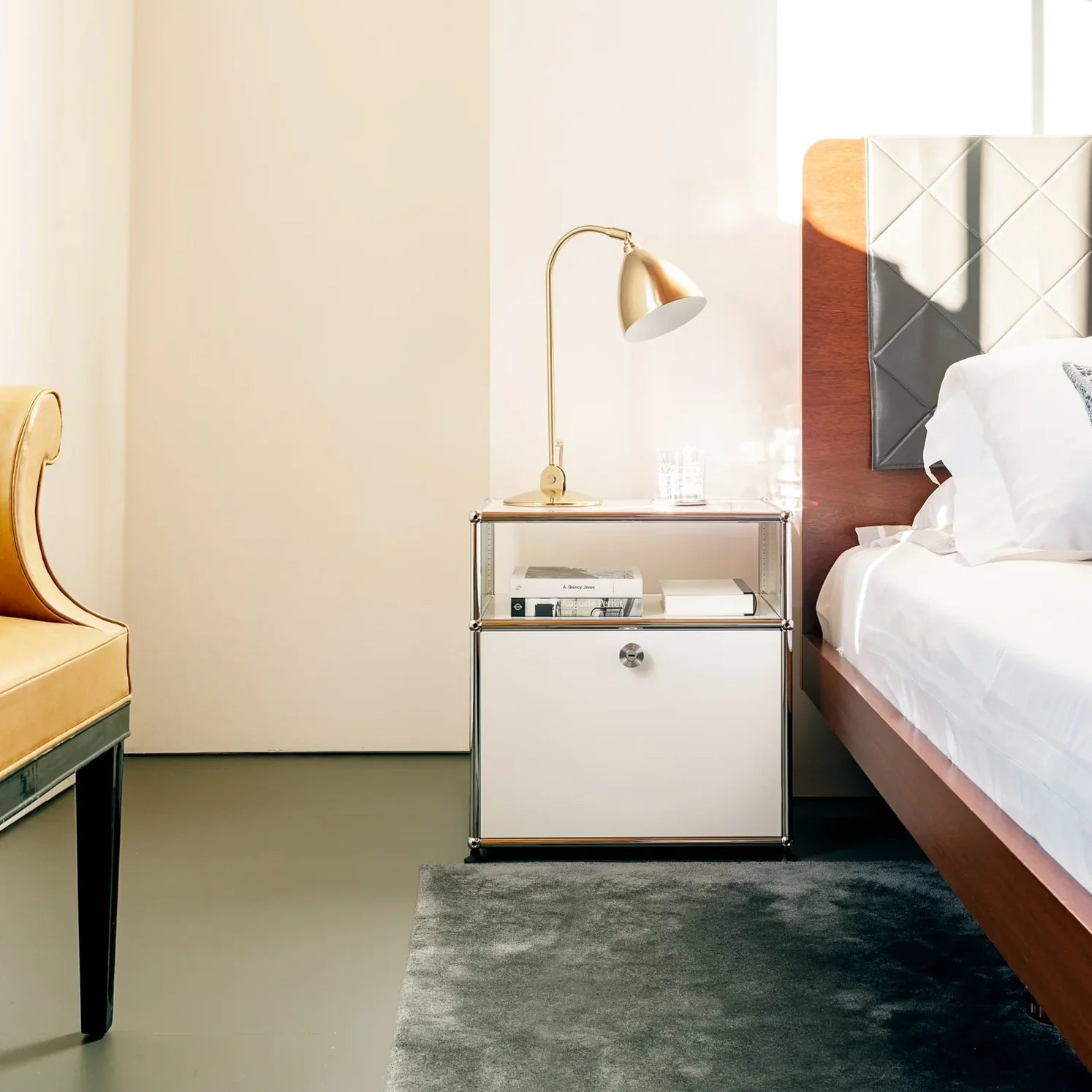 USM Haller P1 Nightstand