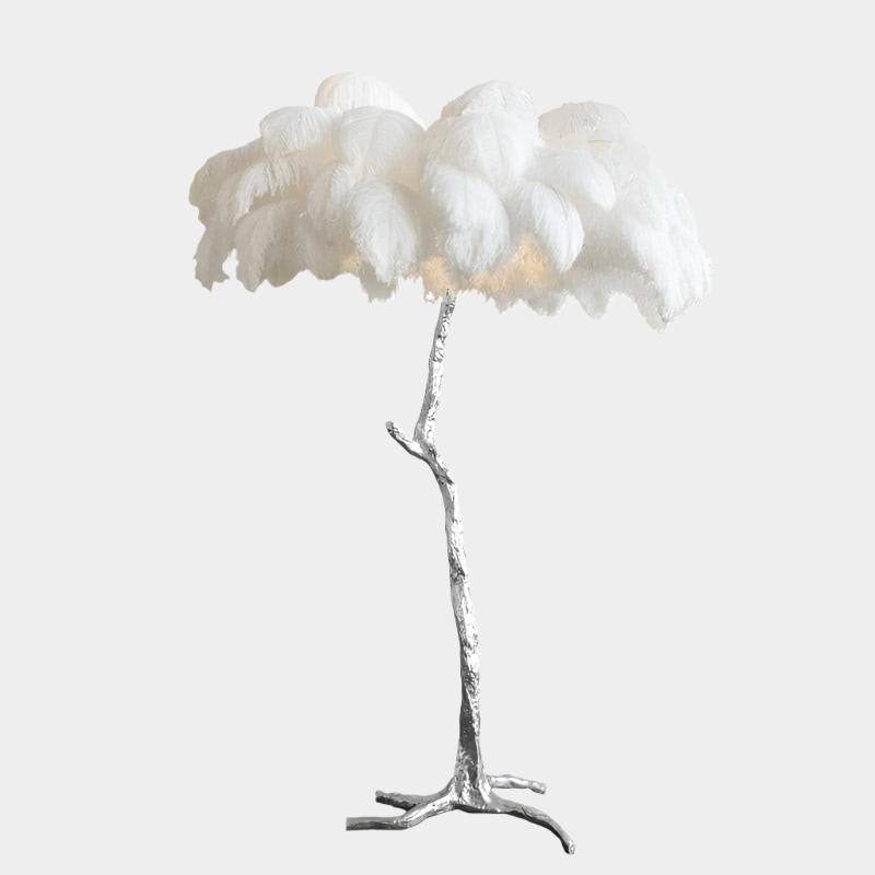 Lampadaire en plumes d'autruche