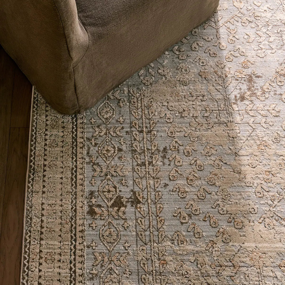 Patterned Silence PSE01