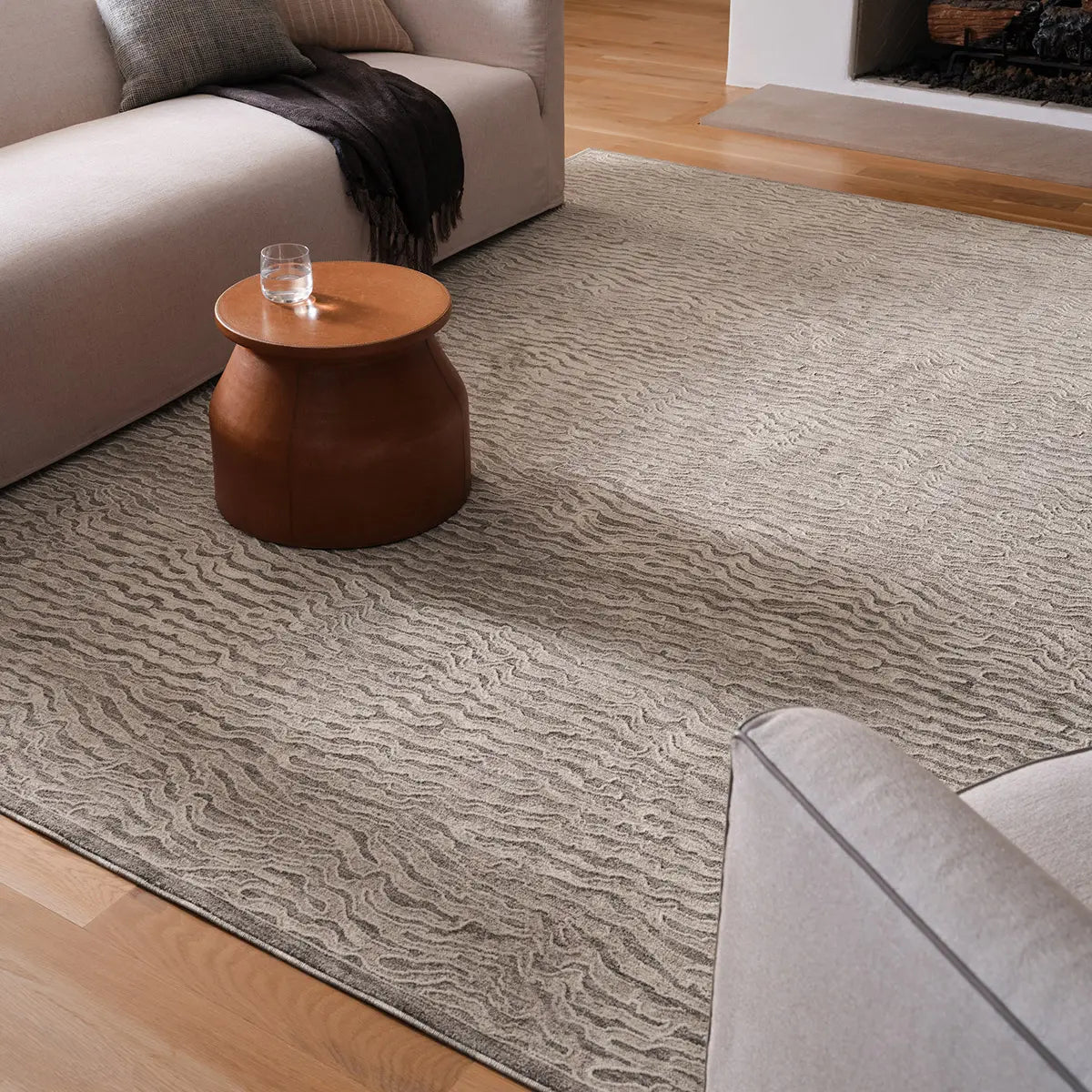 Paro PVY03 Rug
