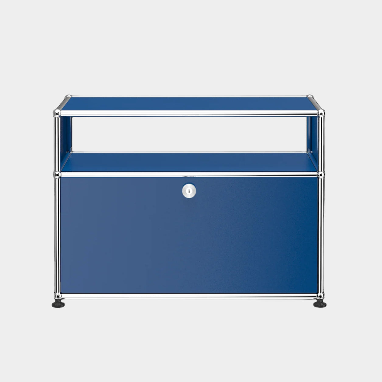 USM Haller Closed Storage Side Table (O118)