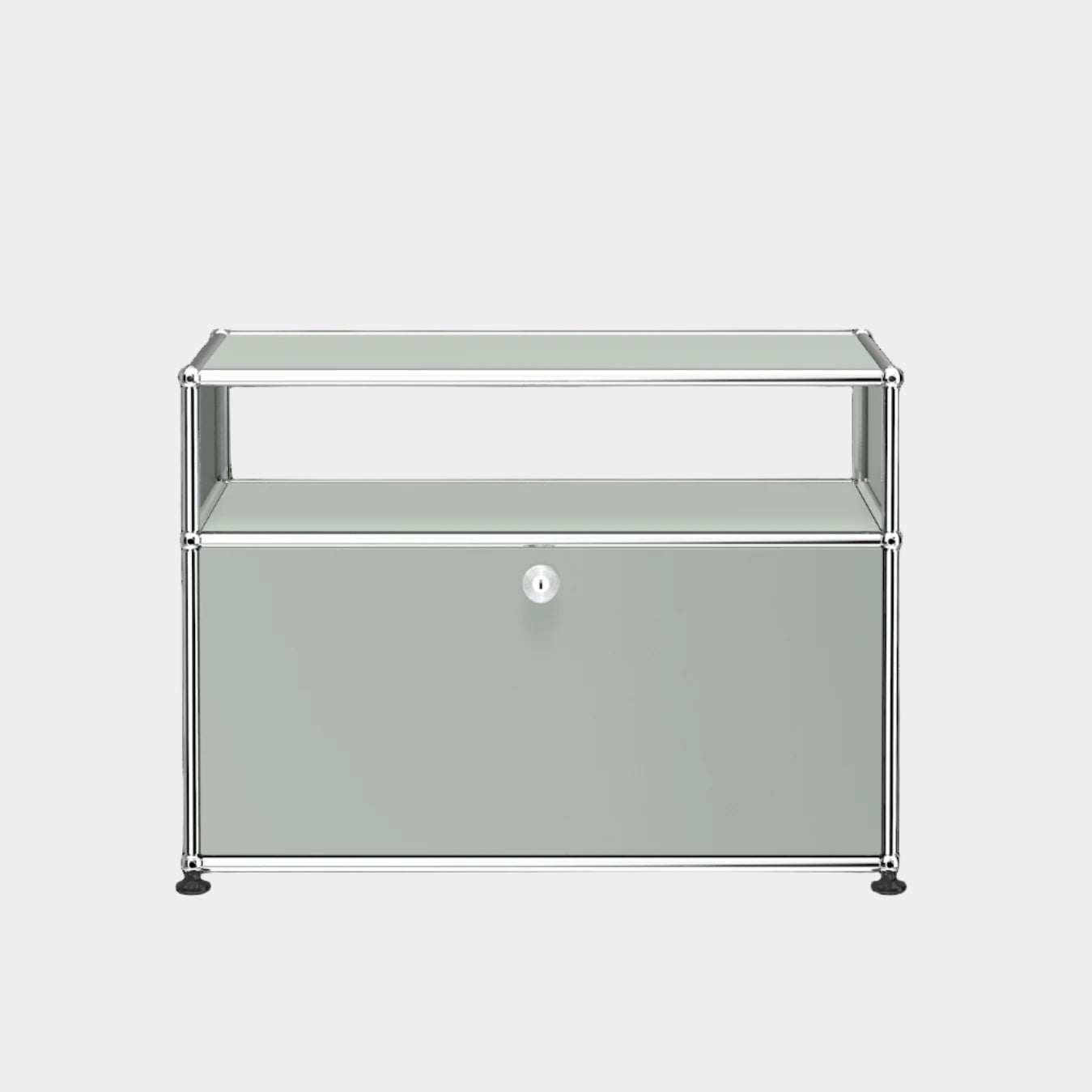 USM Haller Closed Storage Side Table (O118)