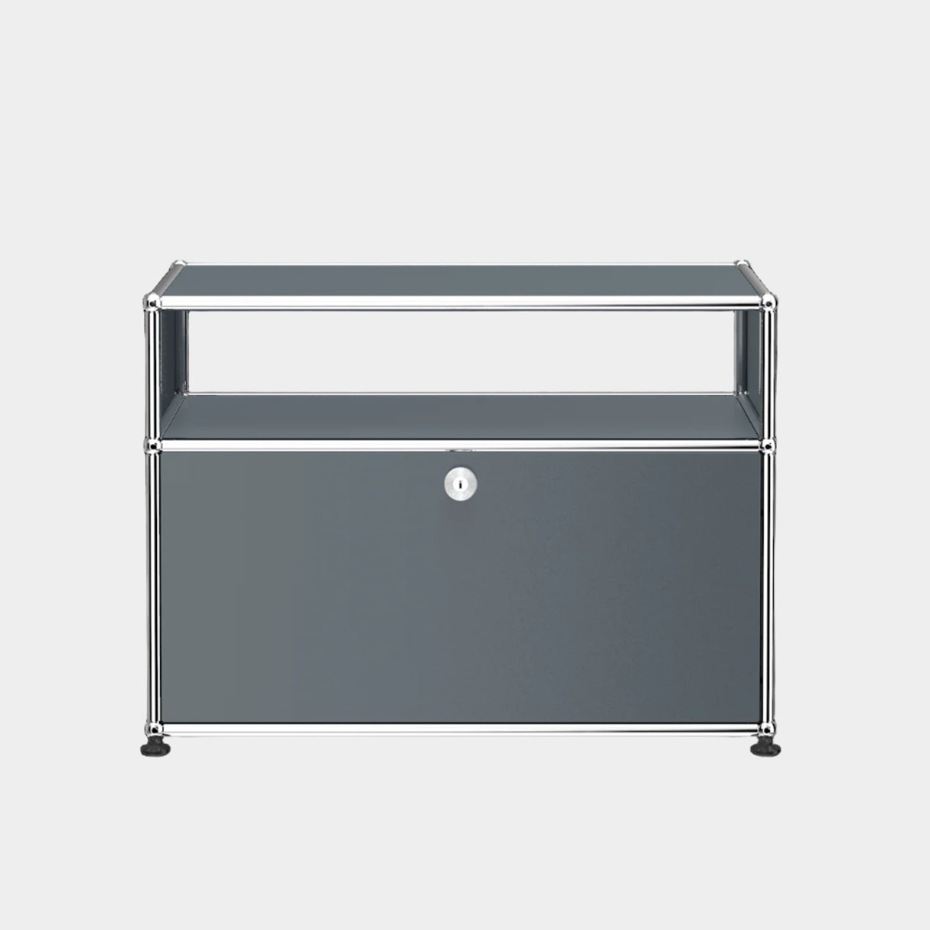 USM Haller Closed Storage Side Table (O118)