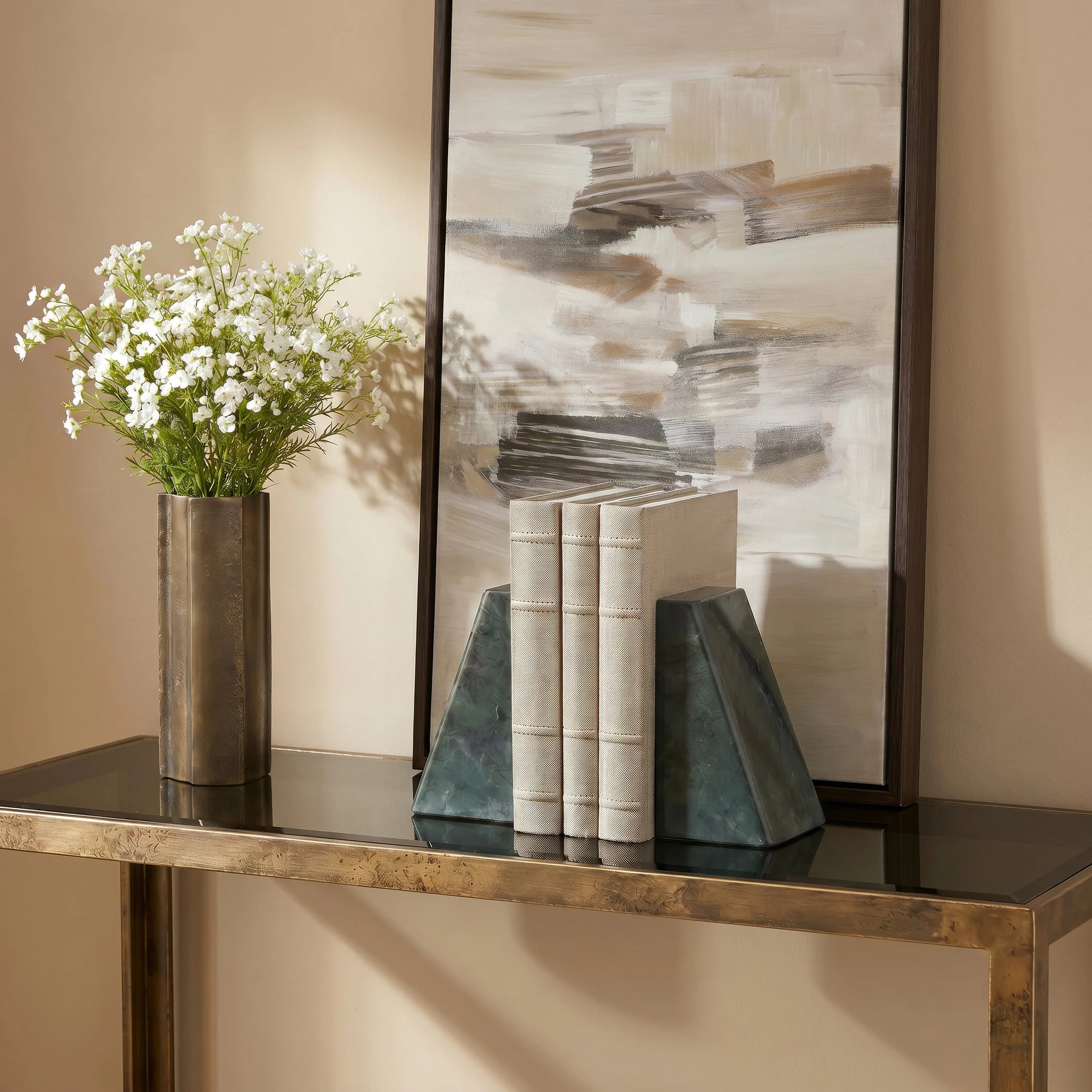 Carvella bookend Set of 2