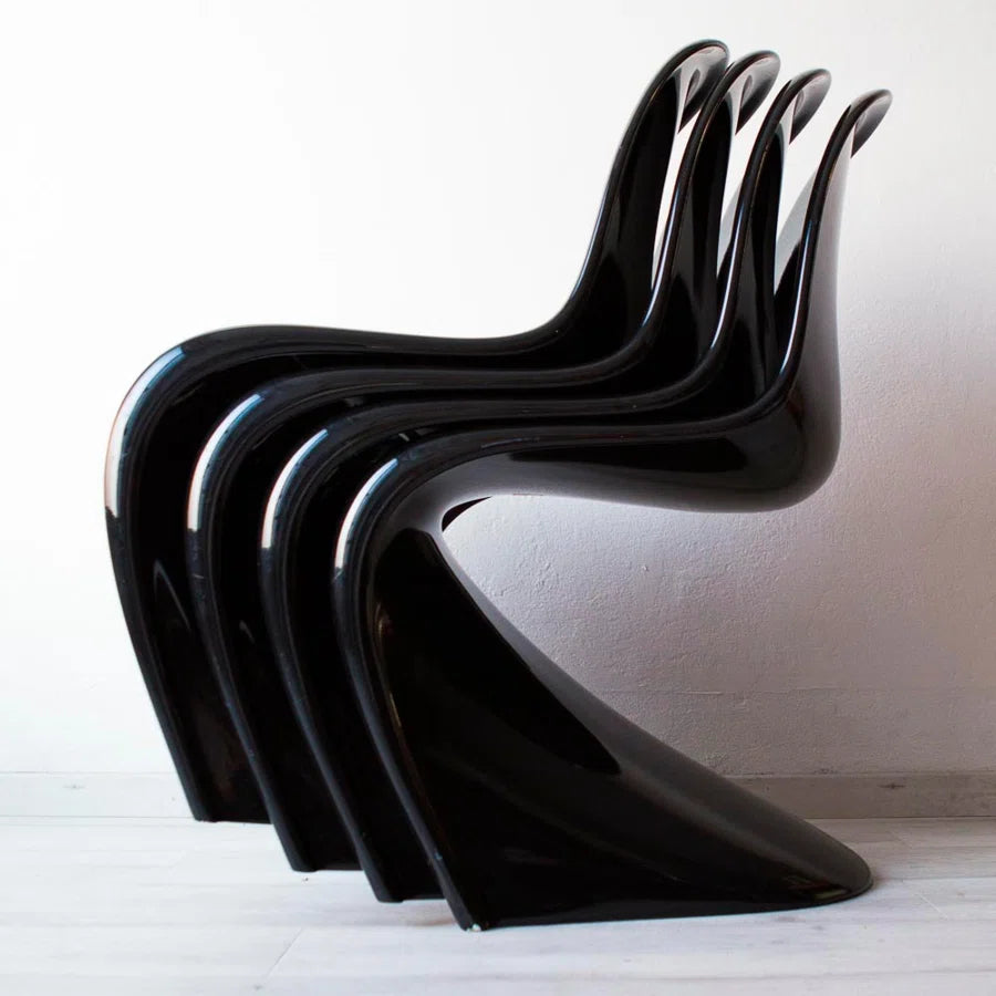 Penton Chair - Shiny Finish