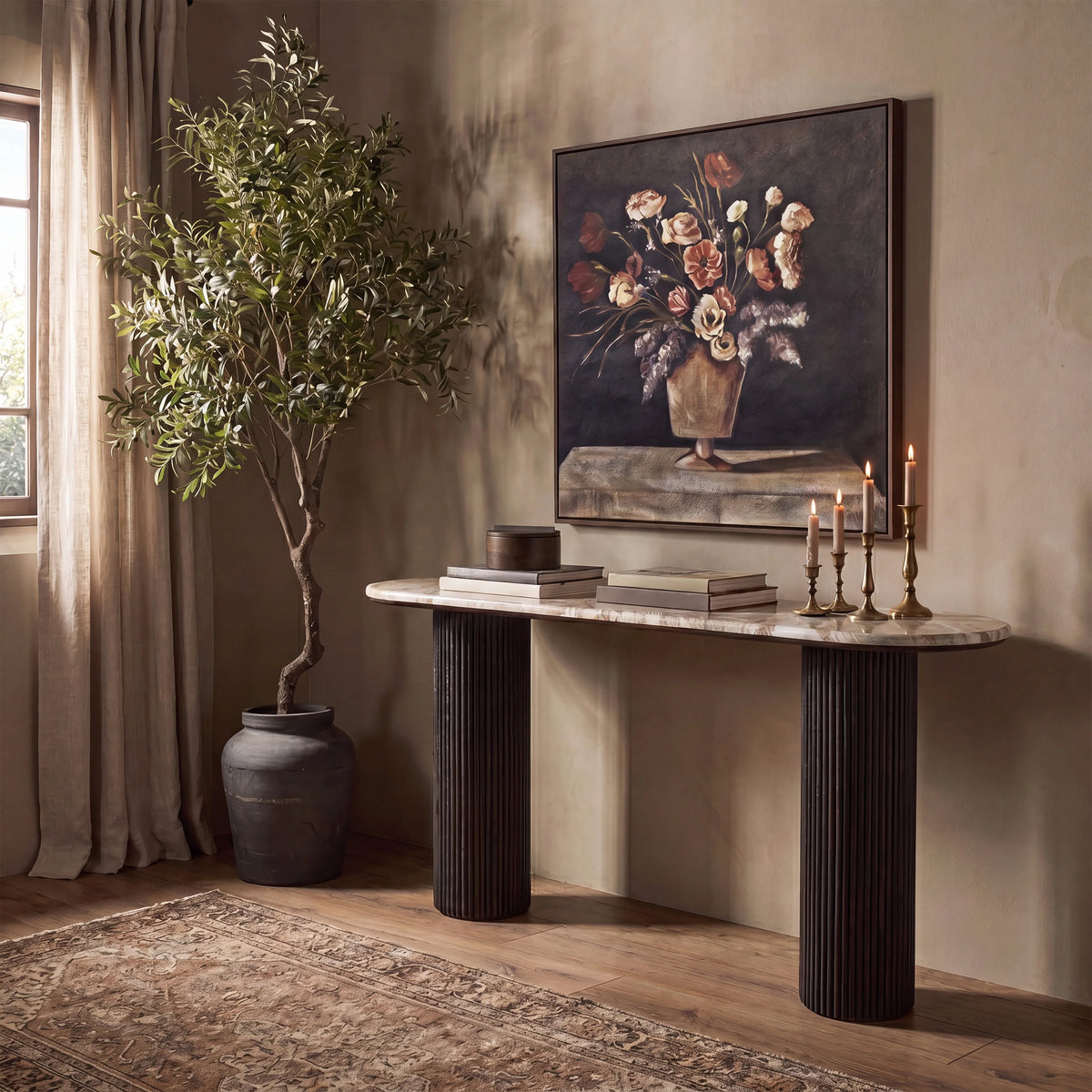 Lucente Console Table