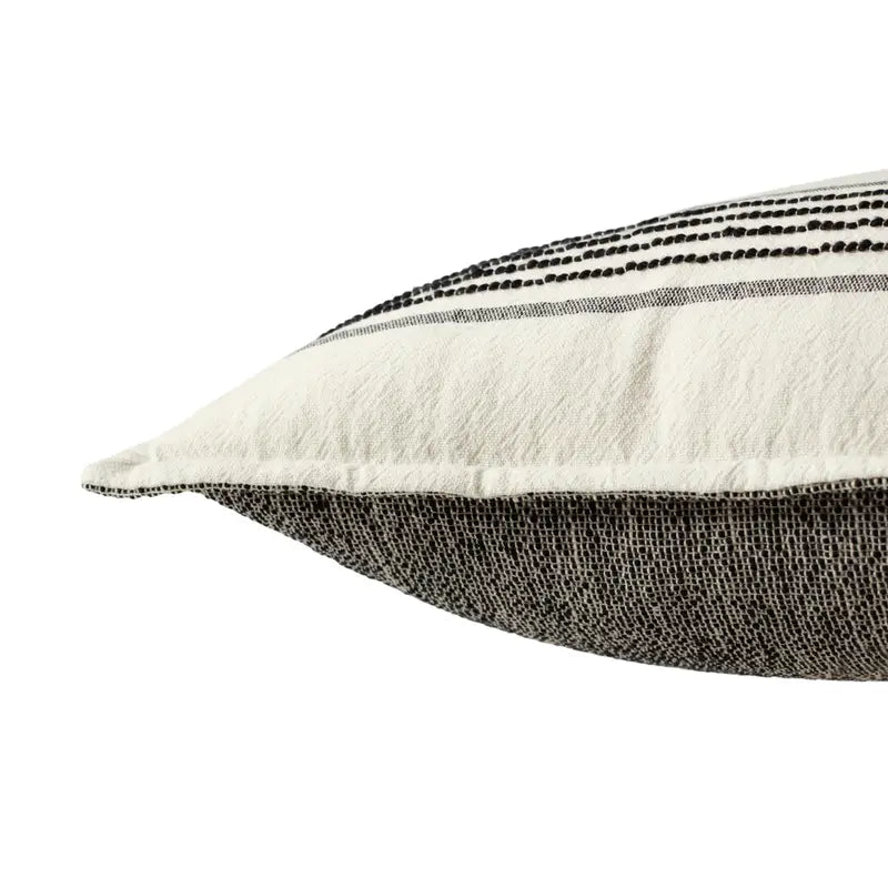 Tanzy TAN12 22 inch Pillow