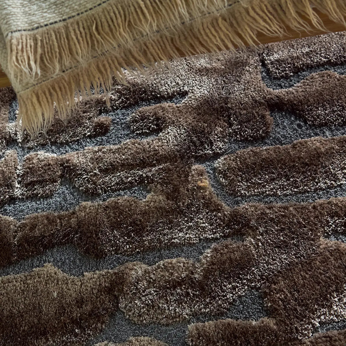 Tazeka Rug