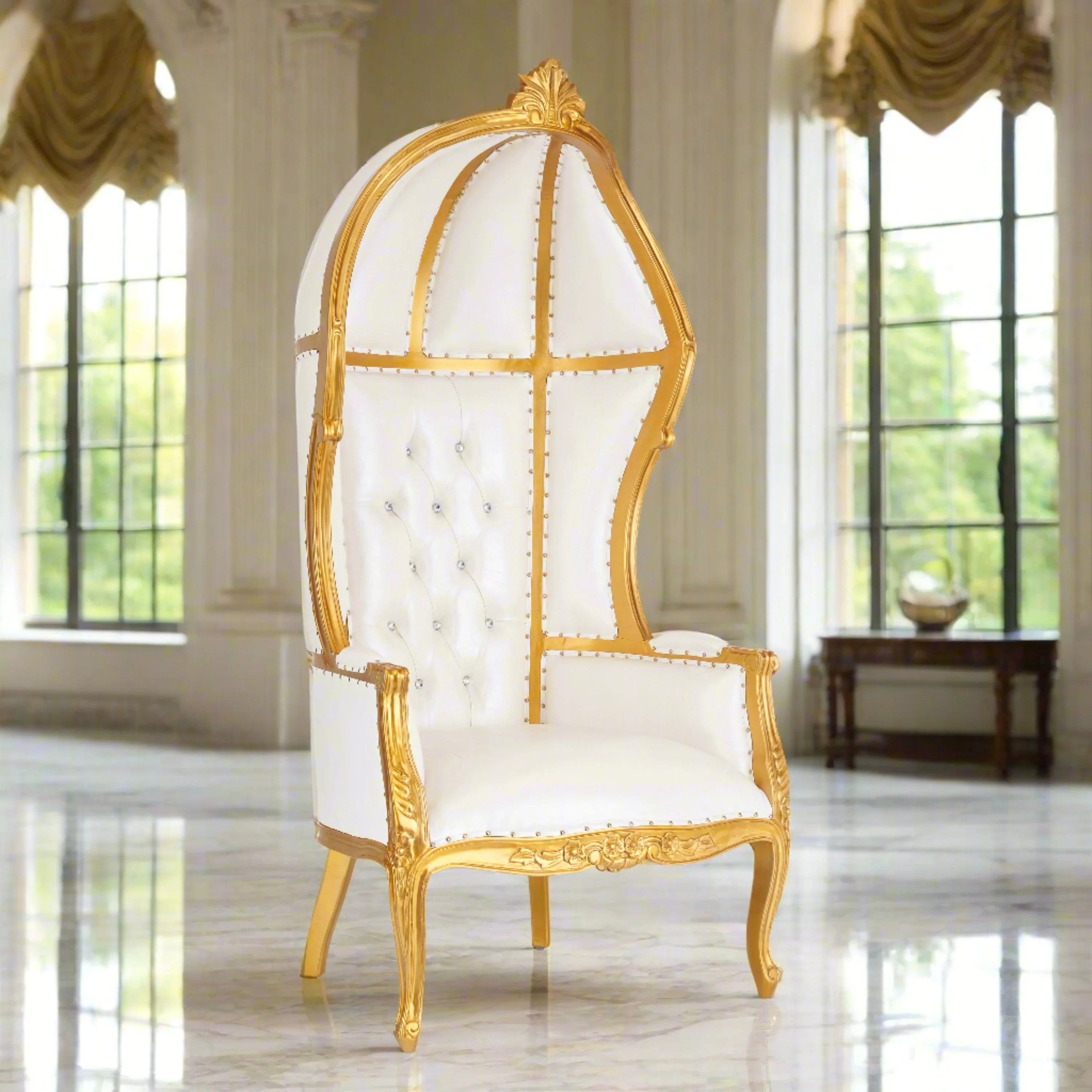 Cobra Hooded Canopy Throne Chair